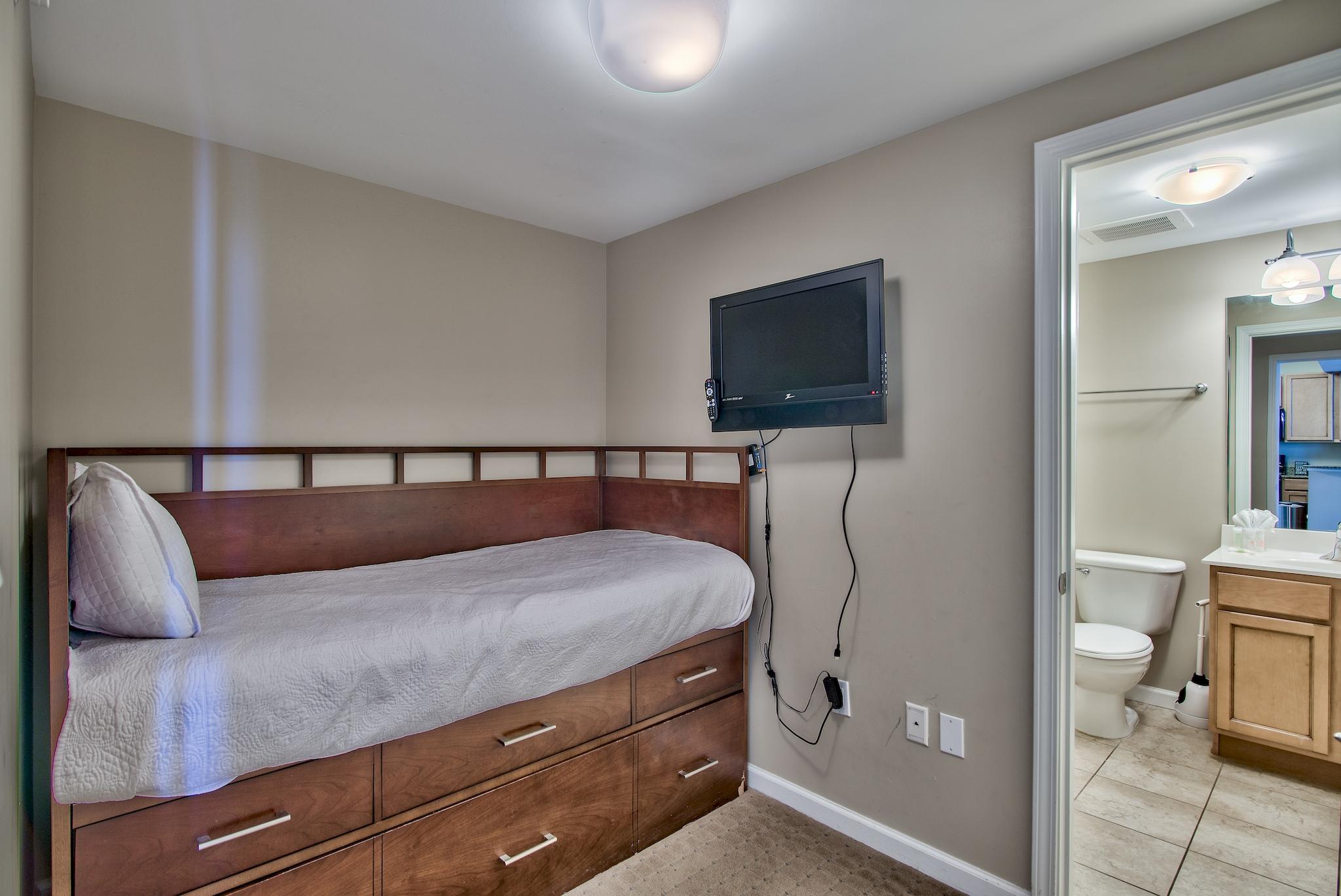 THE PALMS OF DESTIN - Residential