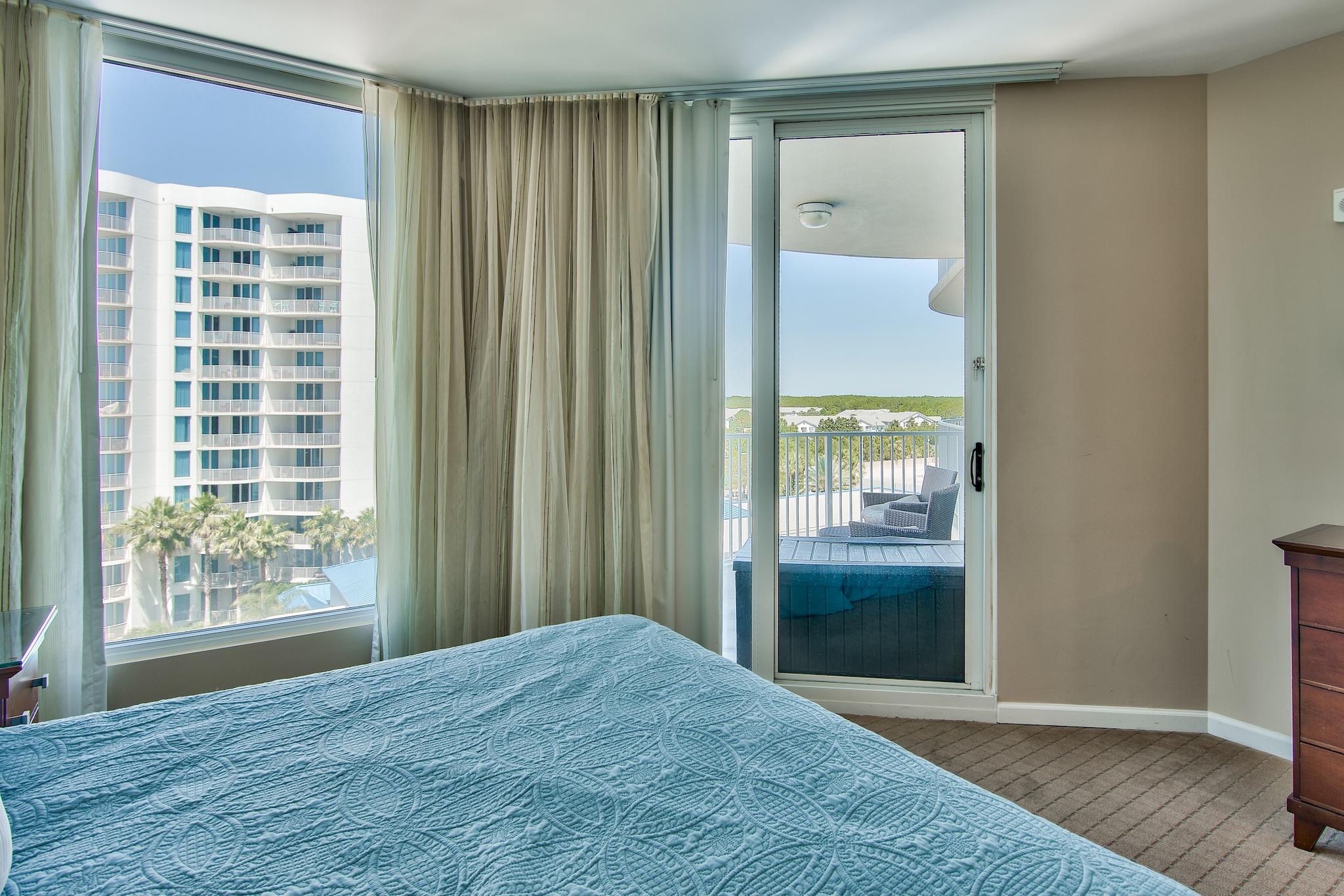 THE PALMS OF DESTIN - Residential