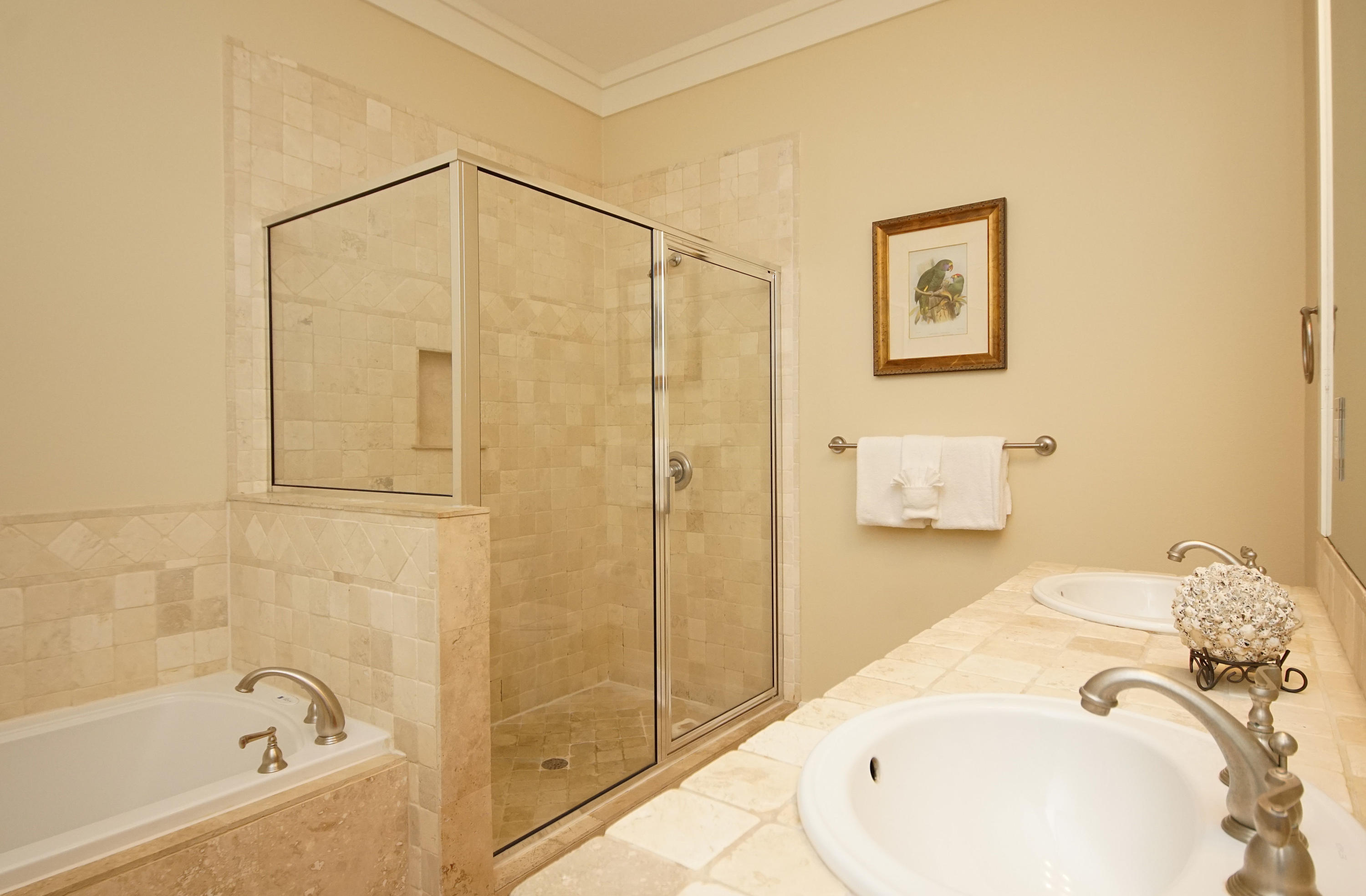 MAGNOLIA BAY - Residential