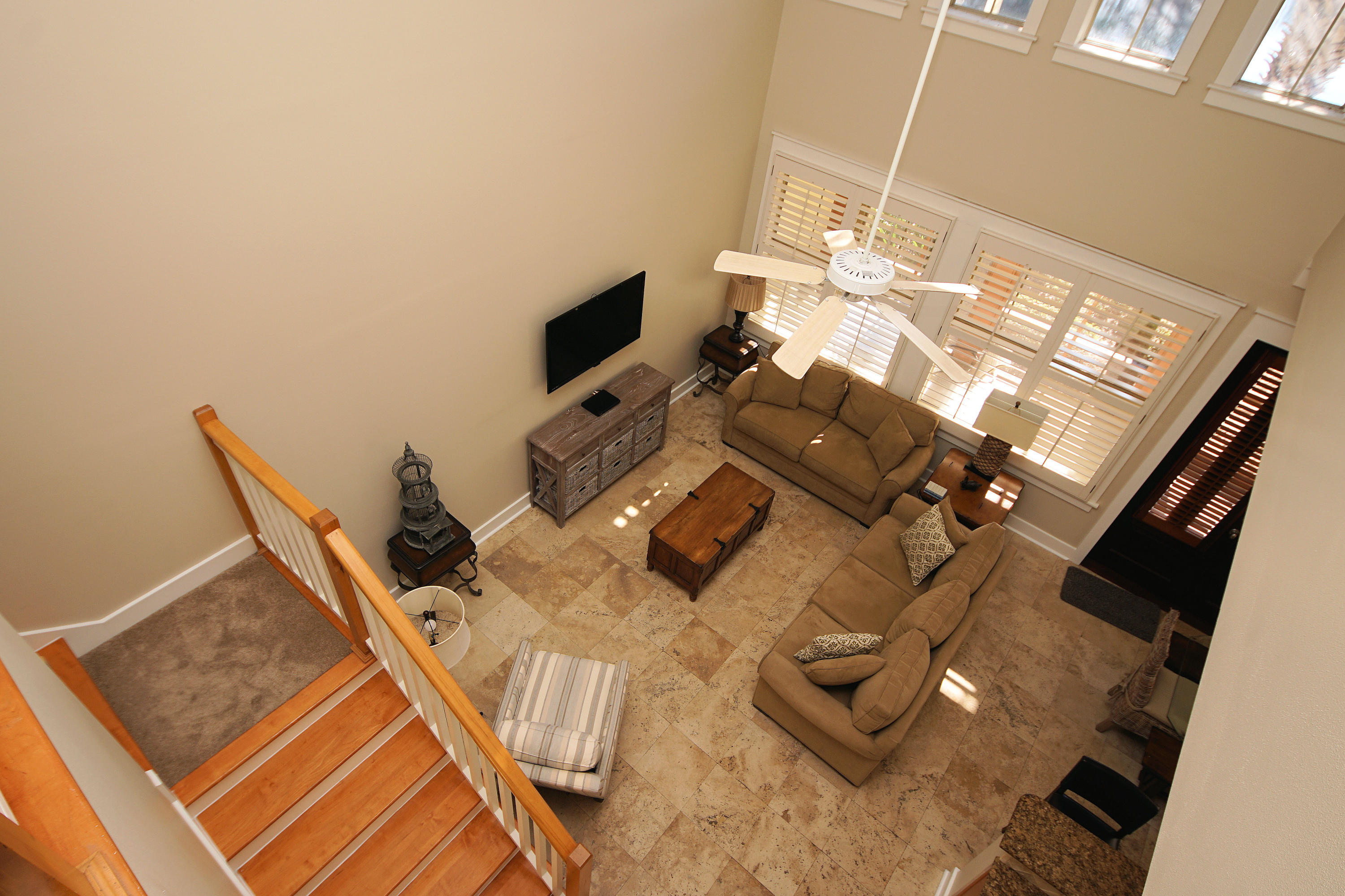 MAGNOLIA BAY - Residential