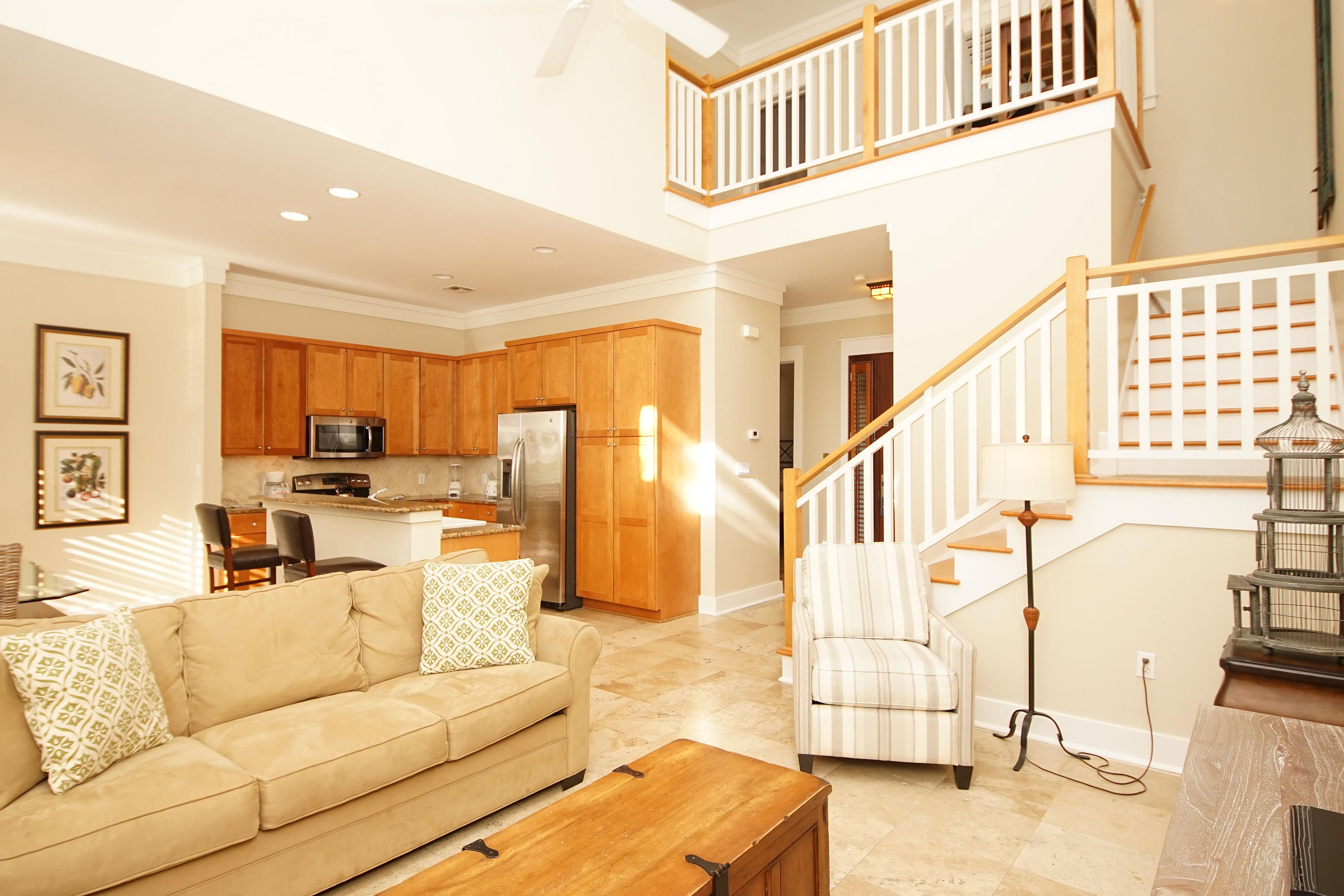 MAGNOLIA BAY - Residential