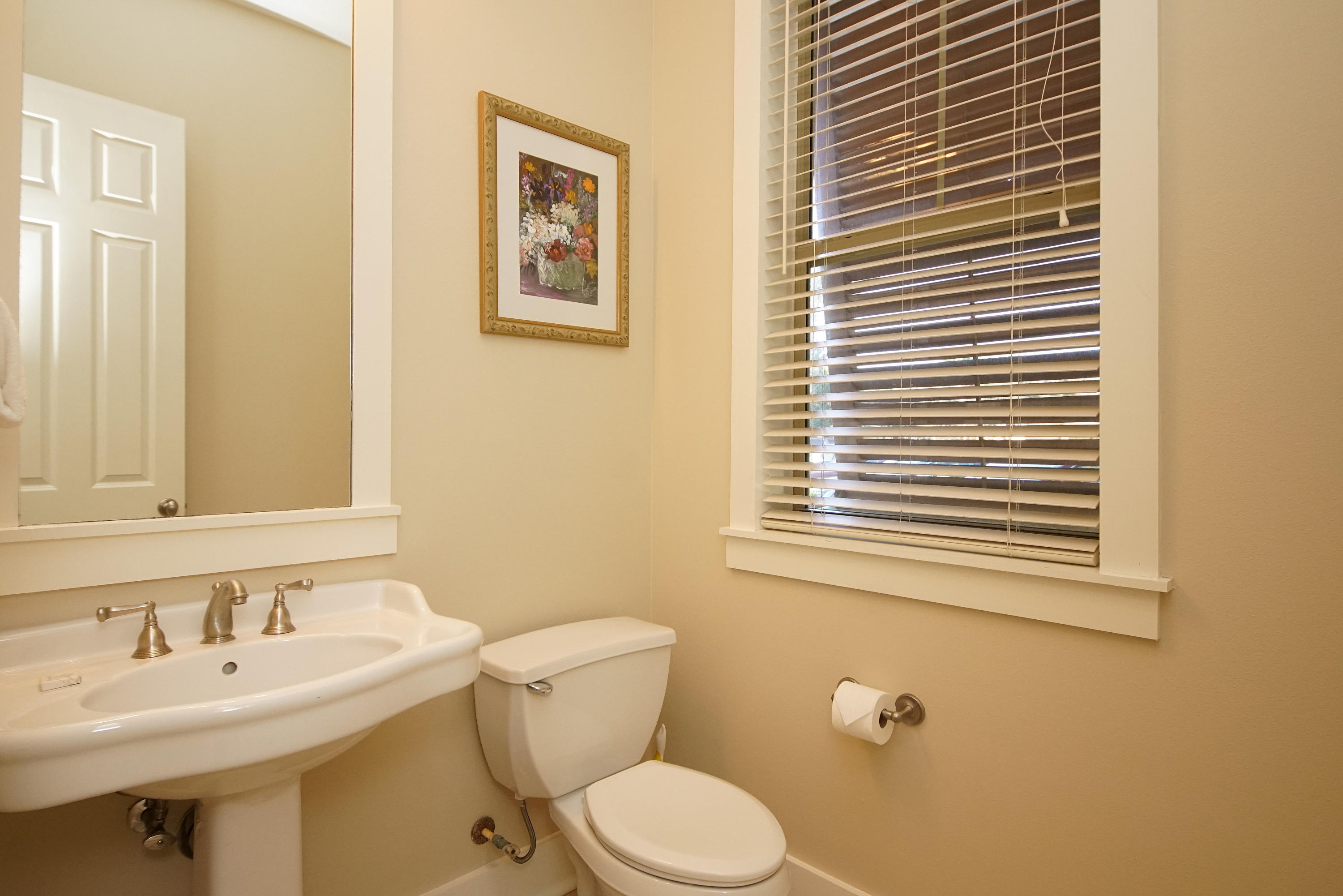 MAGNOLIA BAY - Residential