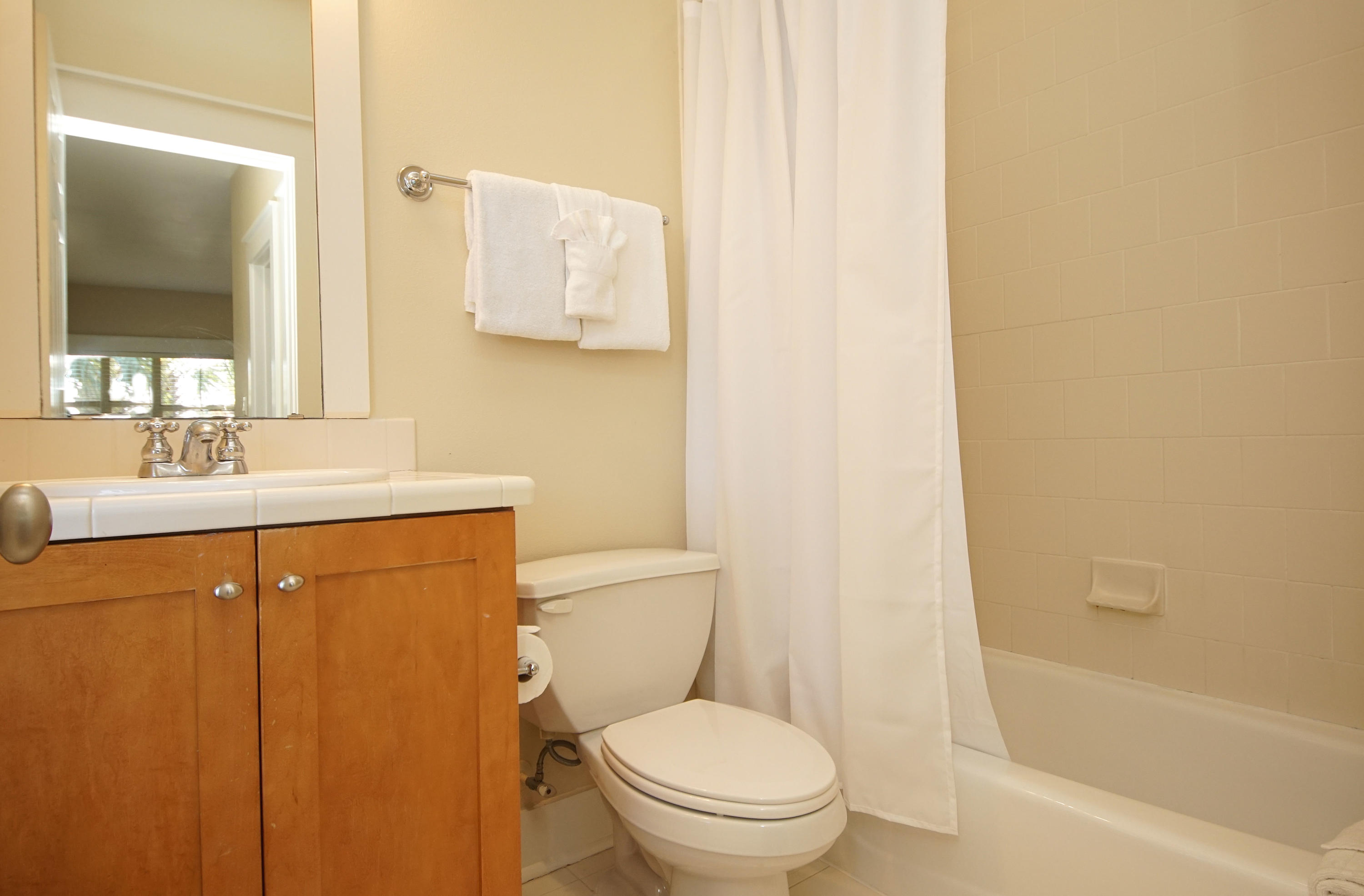 MAGNOLIA BAY - Residential