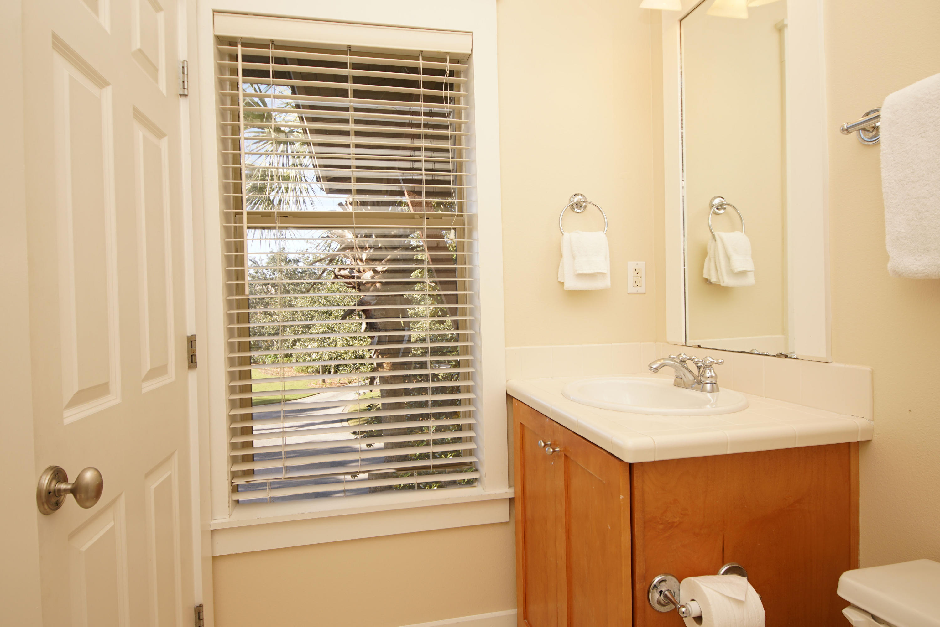 MAGNOLIA BAY - Residential