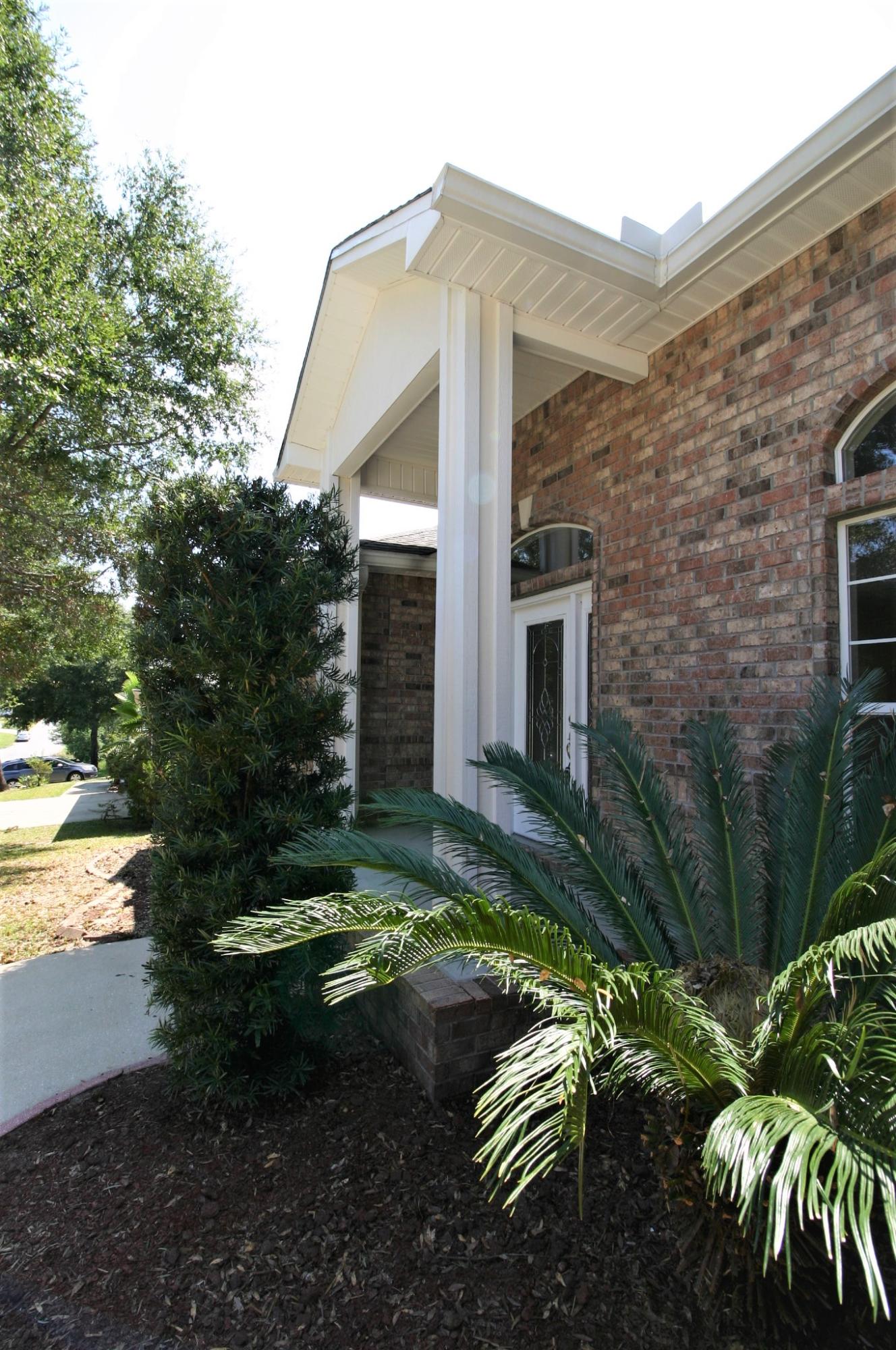 TRAILWOOD ESTATES - Residential