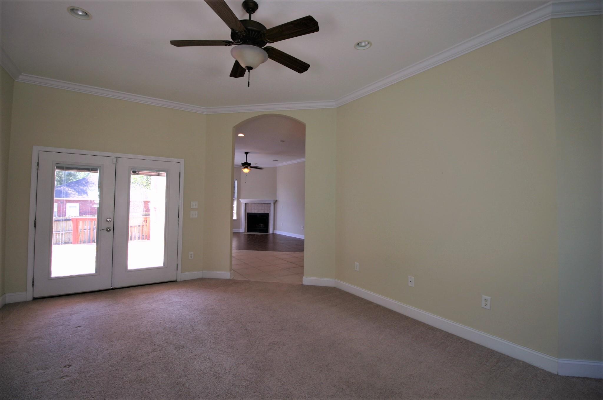 TRAILWOOD ESTATES - Residential