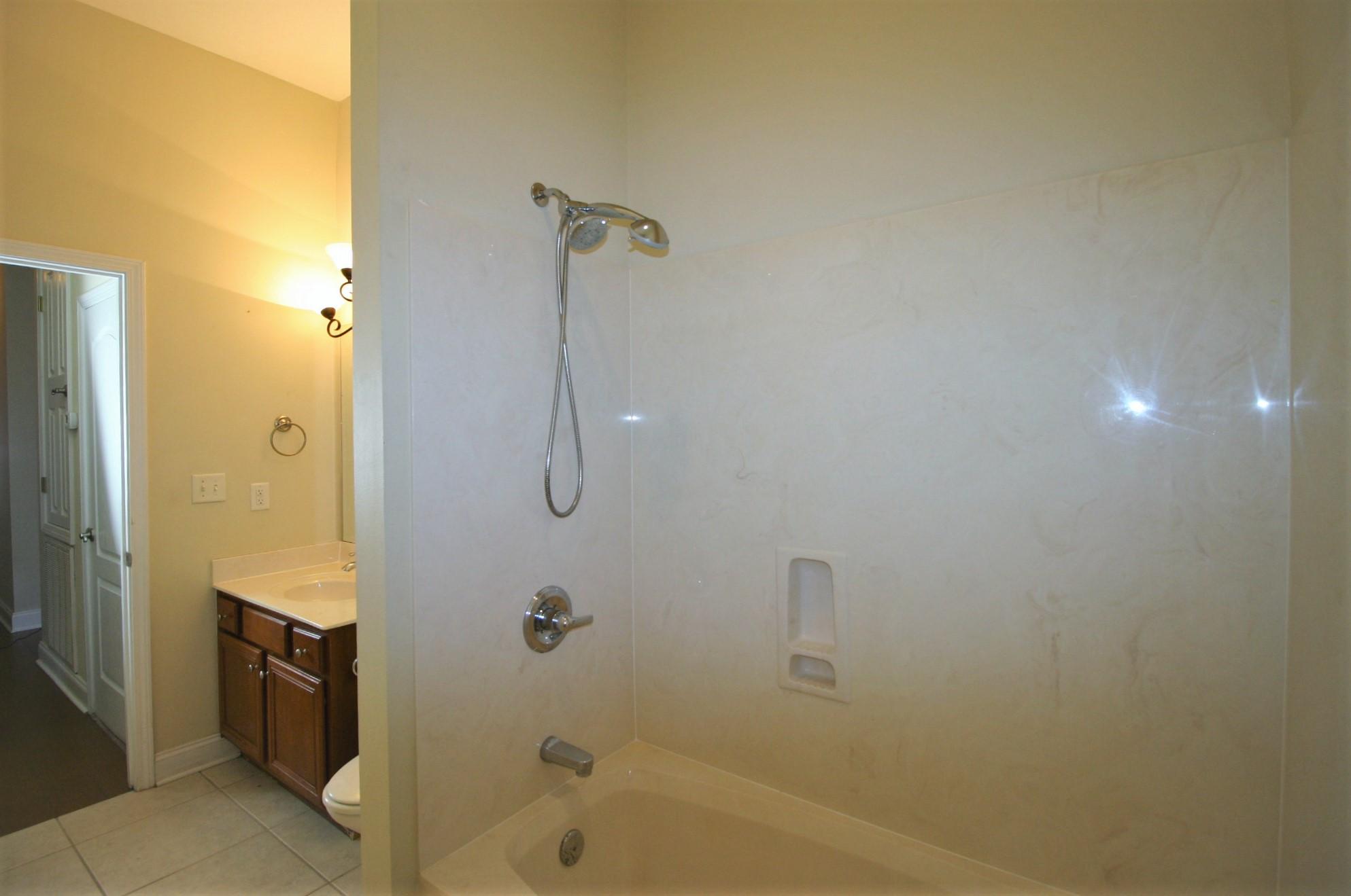 TRAILWOOD ESTATES - Residential