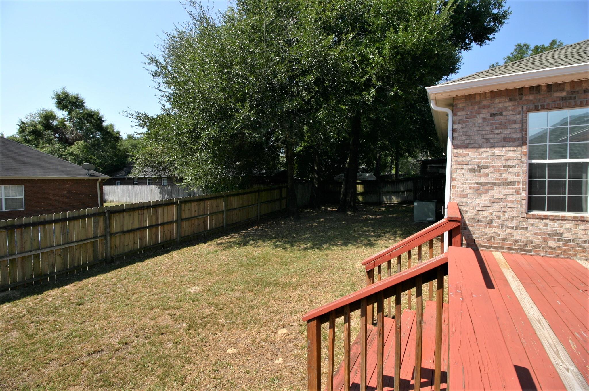 TRAILWOOD ESTATES - Residential