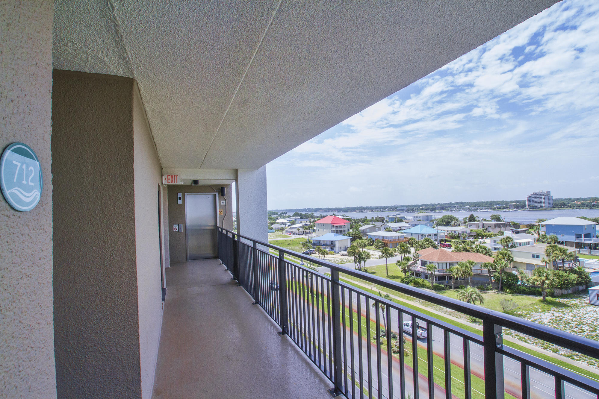 EMERALD ISLE - Residential