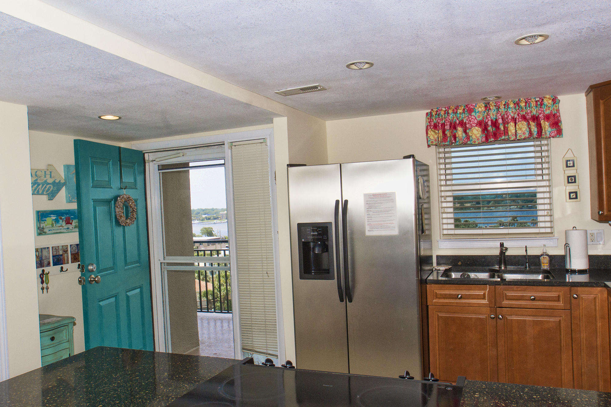 EMERALD ISLE - Residential