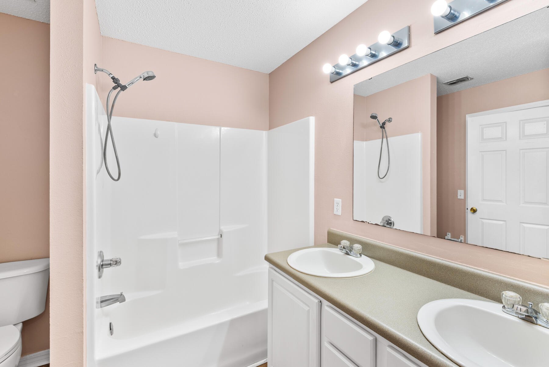 EAST BAY HEIGHTS - Residential