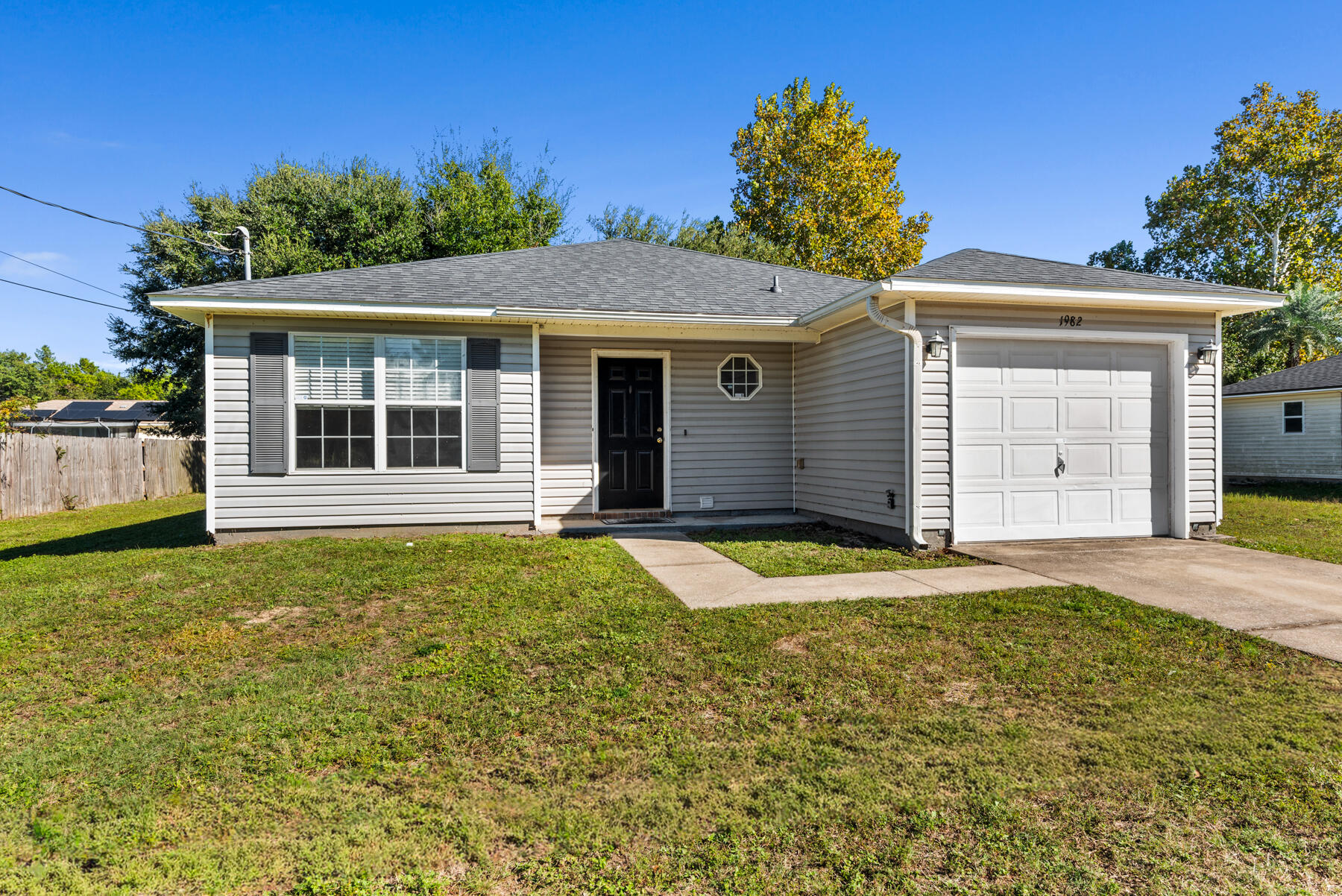 EAST BAY HEIGHTS - Residential