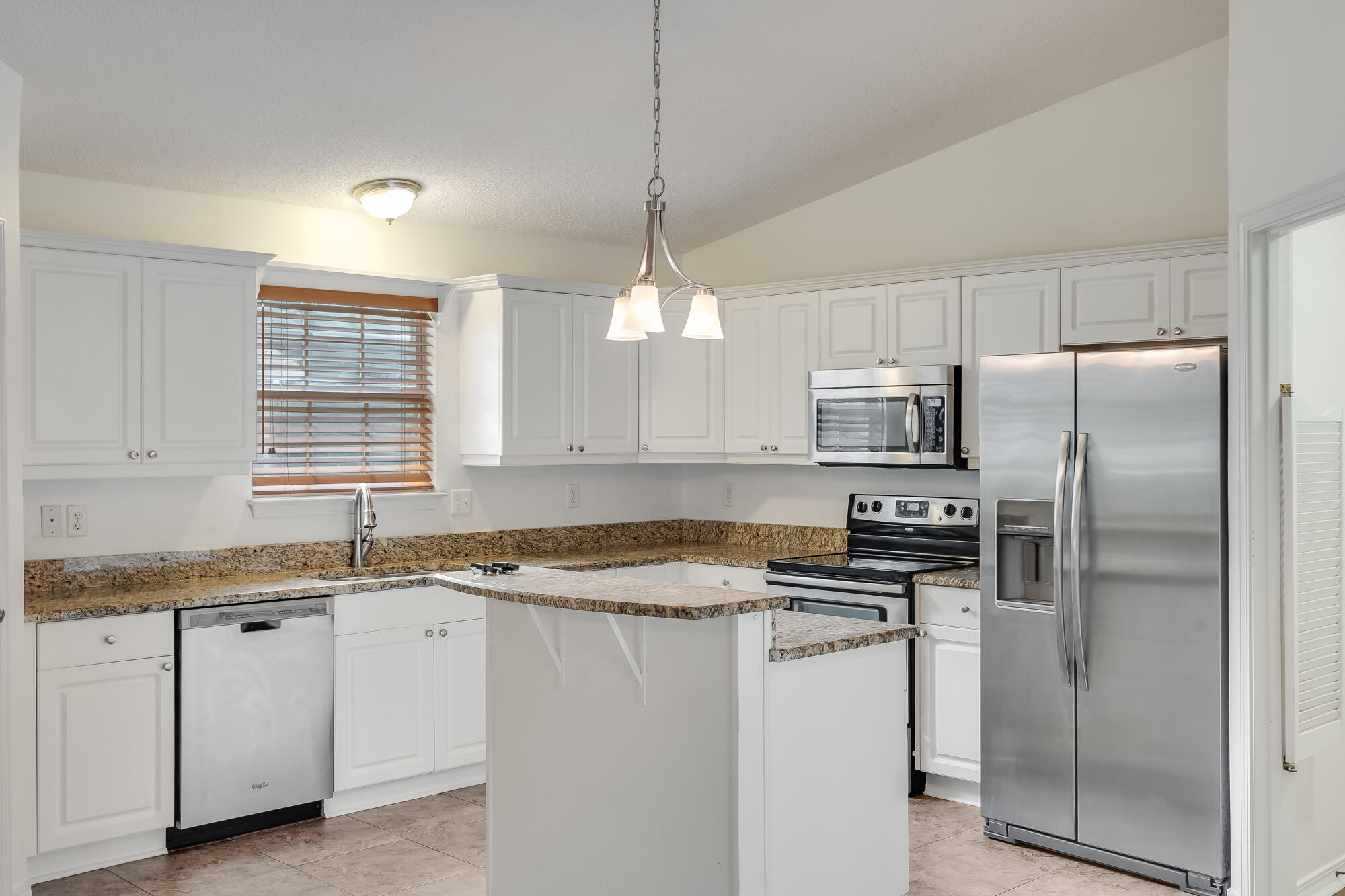 MAGNOLIA PLANTATION AT BLUEWATER BAY - Residential