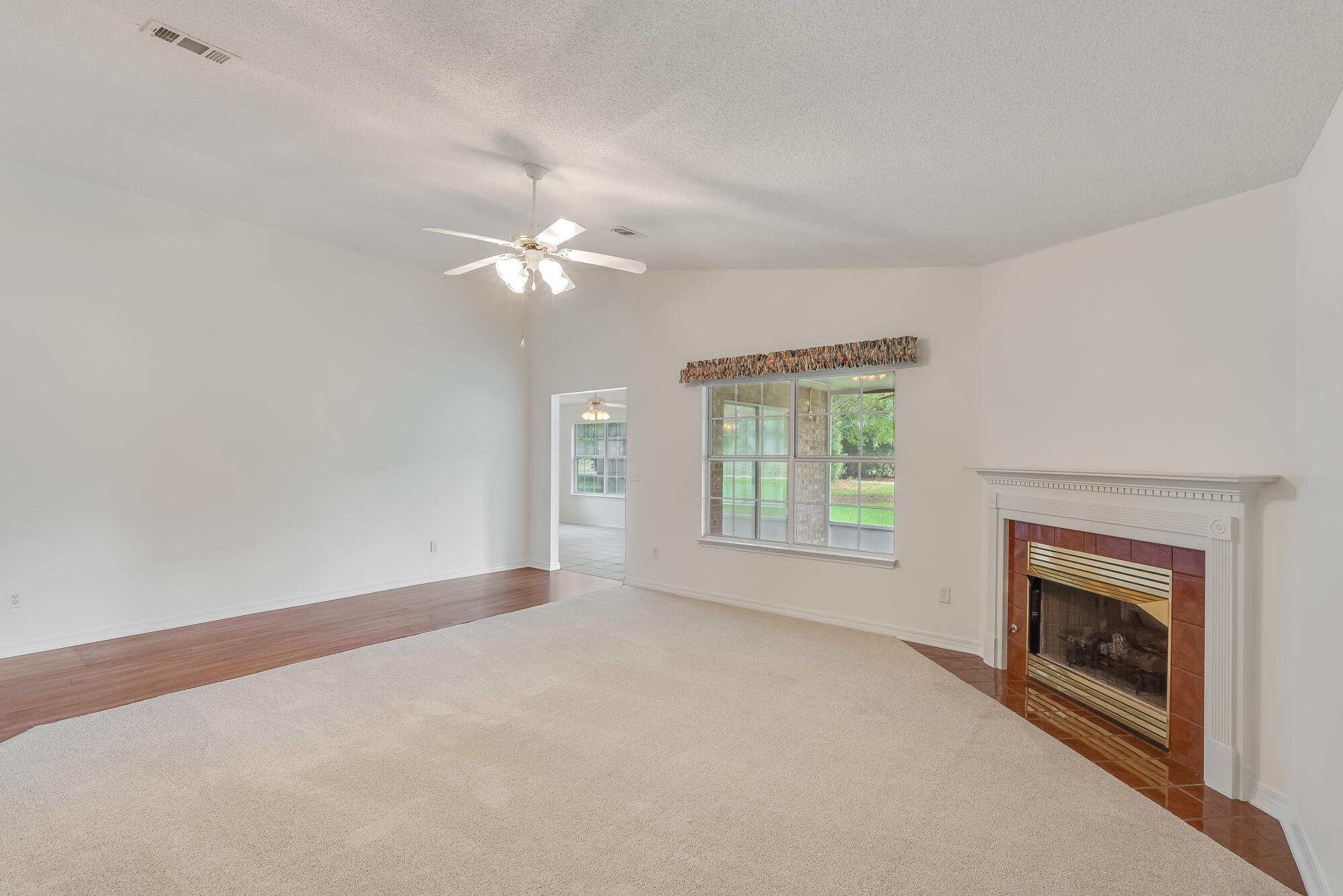 MAGNOLIA PLANTATION AT BLUEWATER BAY - Residential