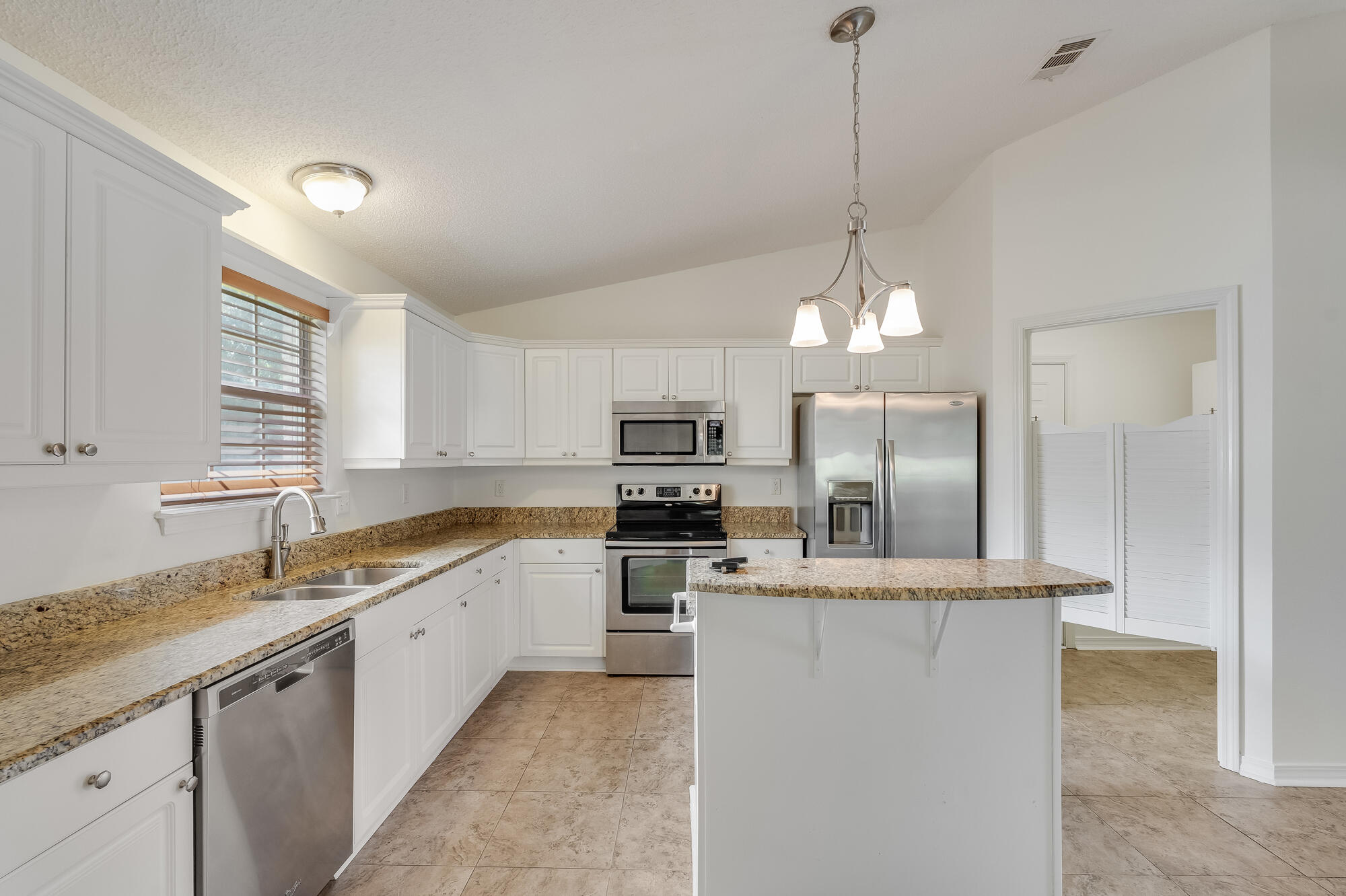 MAGNOLIA PLANTATION AT BLUEWATER BAY - Residential