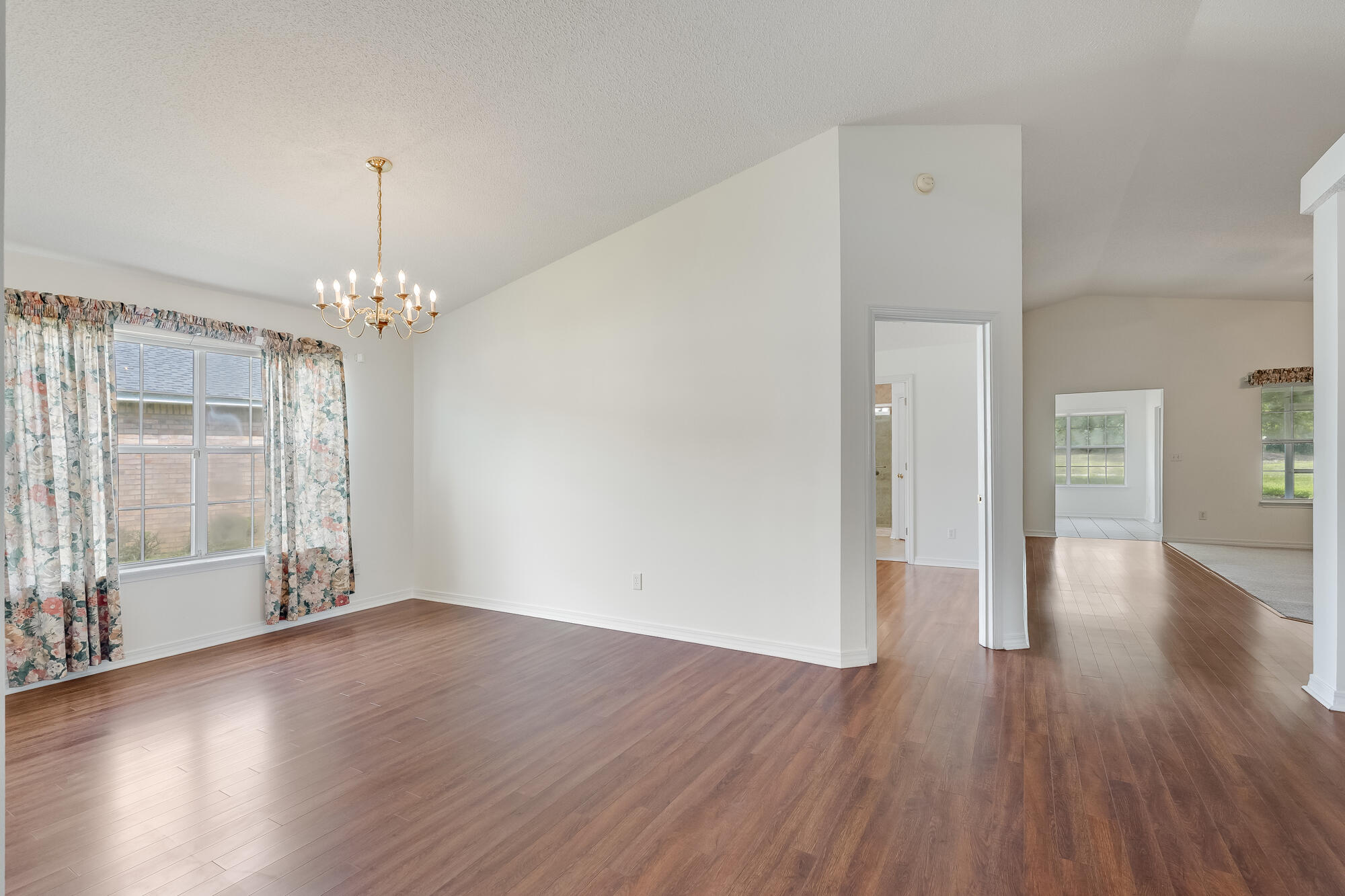 MAGNOLIA PLANTATION AT BLUEWATER BAY - Residential