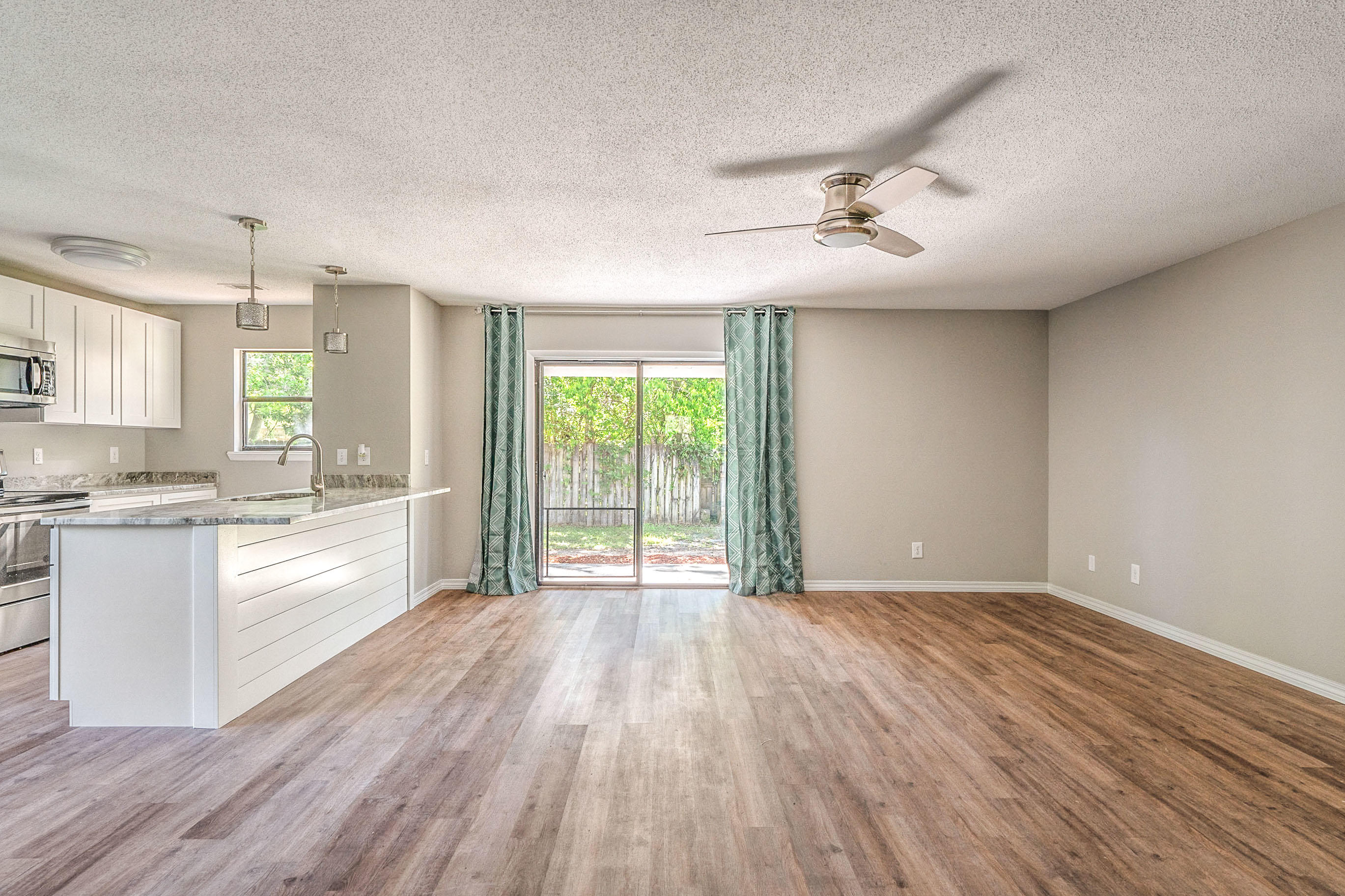 PALM ESTATES UNIT 2 - Residential