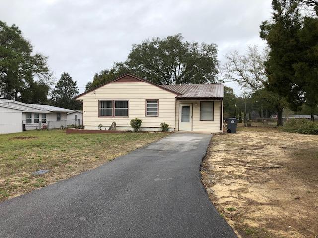 VALPARISO PLAT #15 LOT 11 BLK 3 - Residential