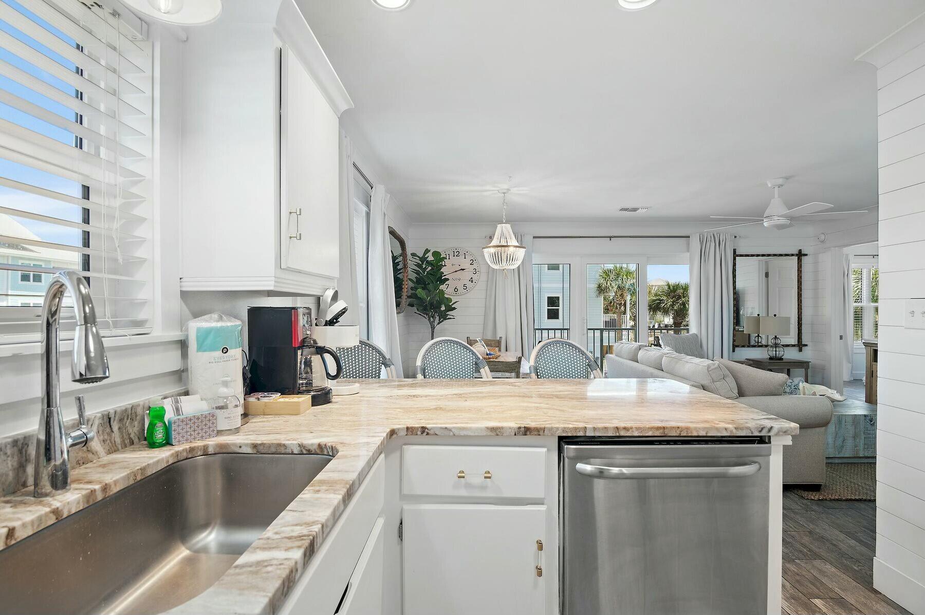 BEACHSIDE VILLAS CONDO - Residential