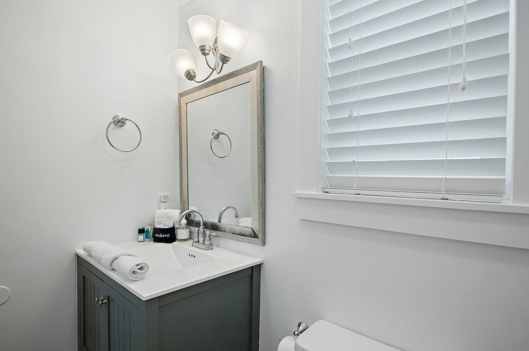 BEACHSIDE VILLAS CONDO - Residential