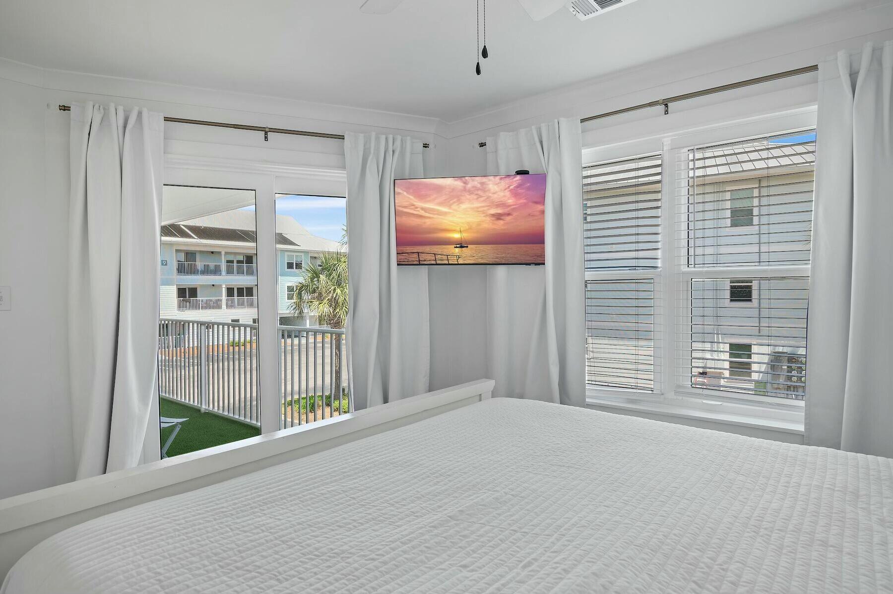 BEACHSIDE VILLAS CONDO - Residential