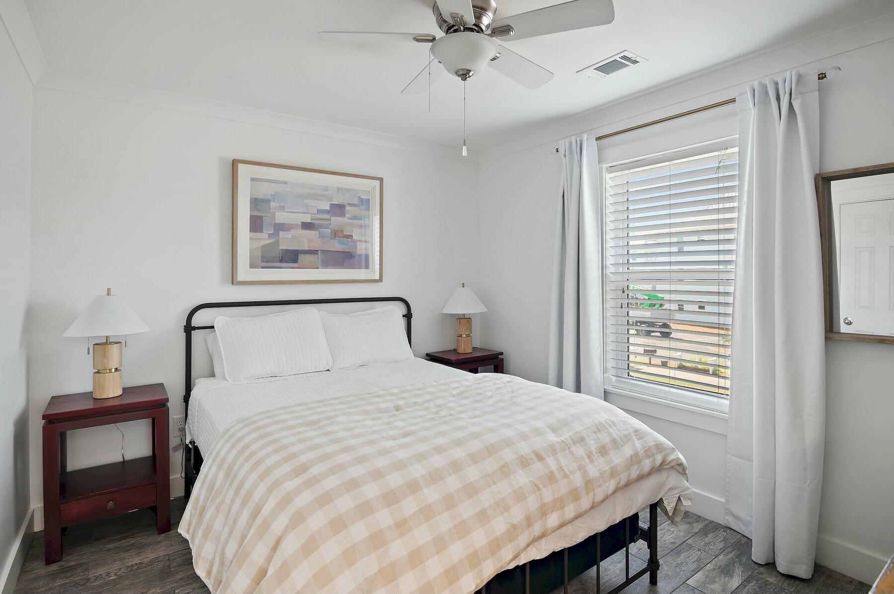 BEACHSIDE VILLAS CONDO - Residential