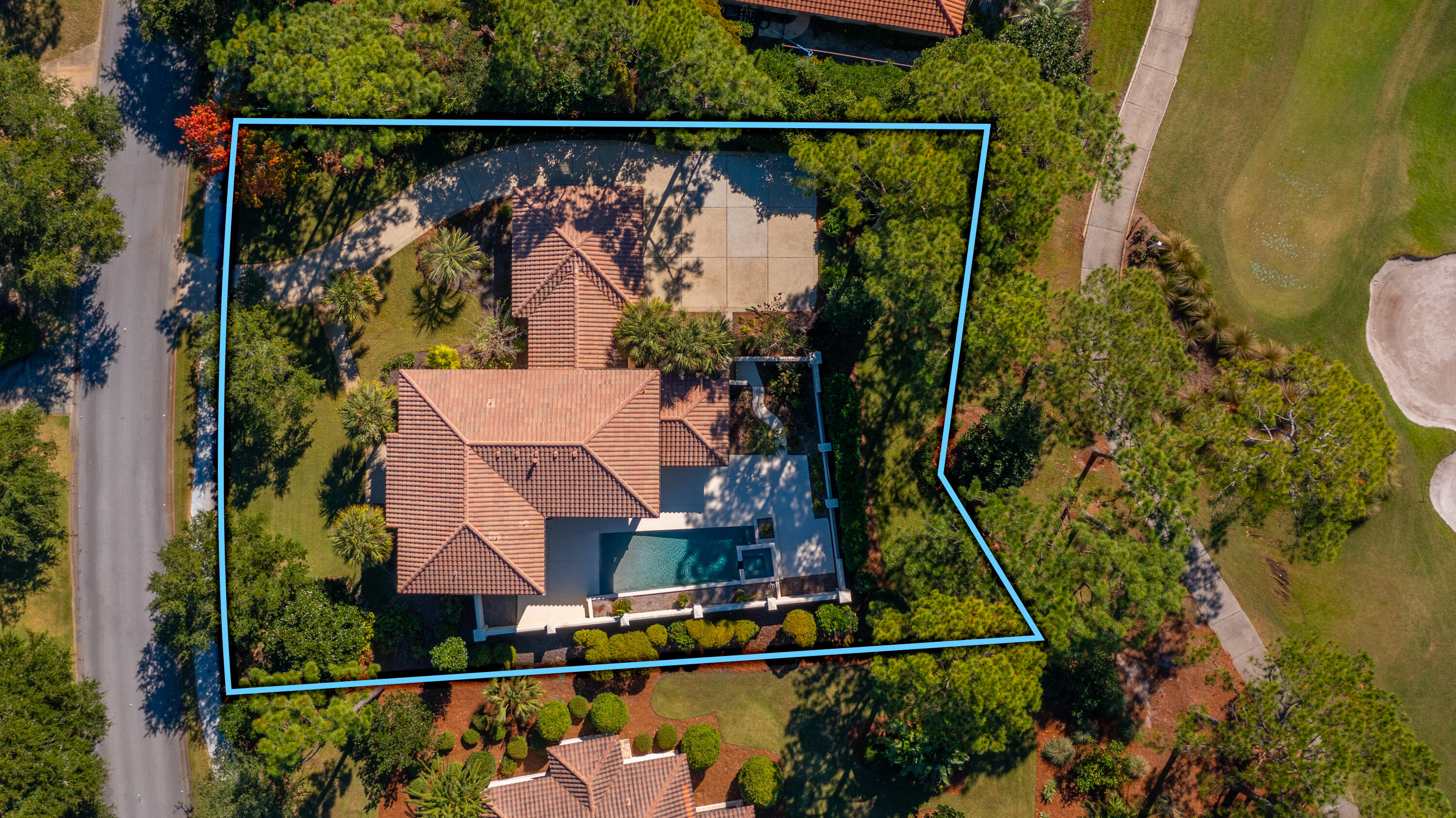 BAYTOWNE AVE EAST - Residential