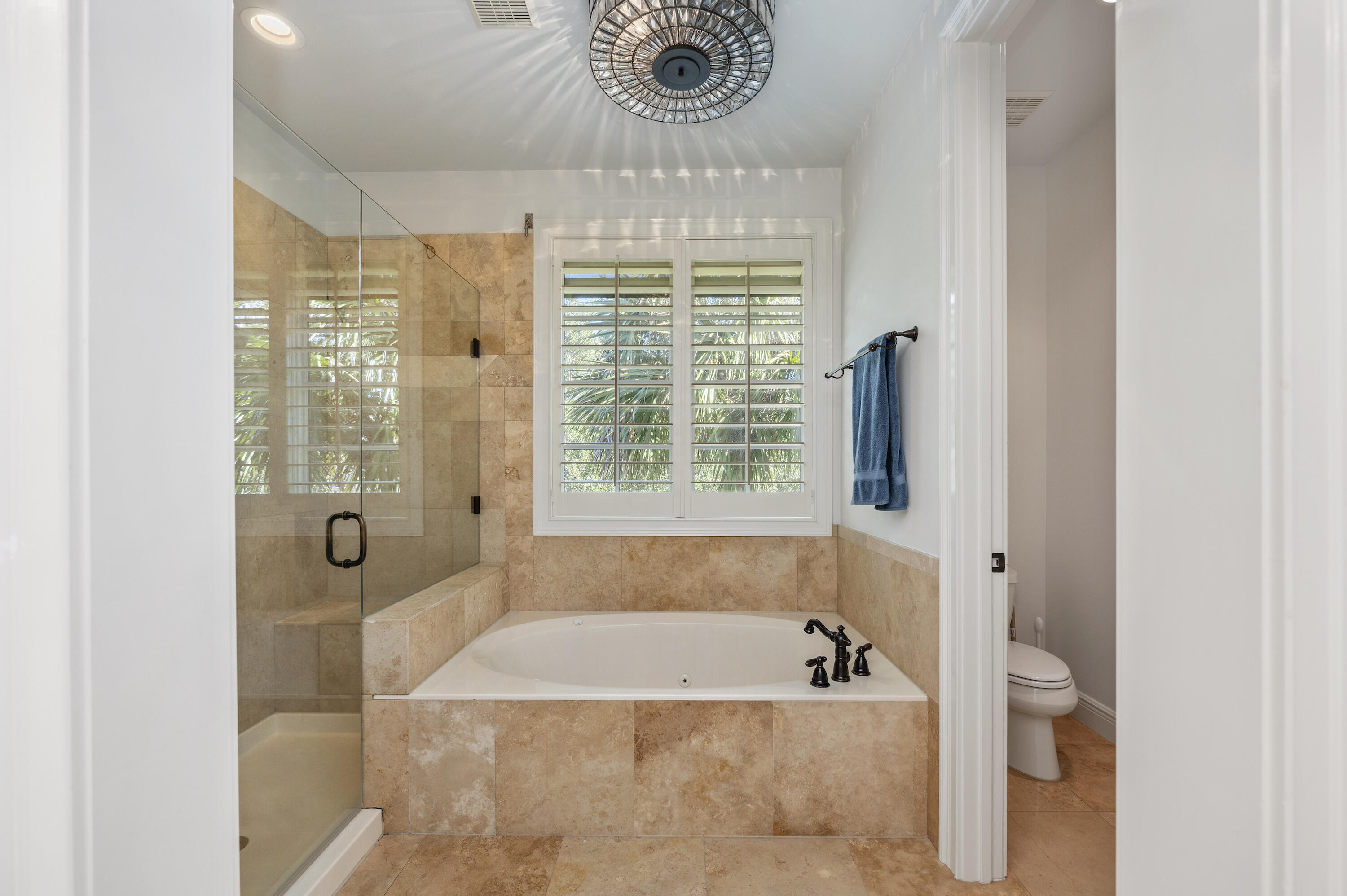 BAYTOWNE AVE EAST - Residential