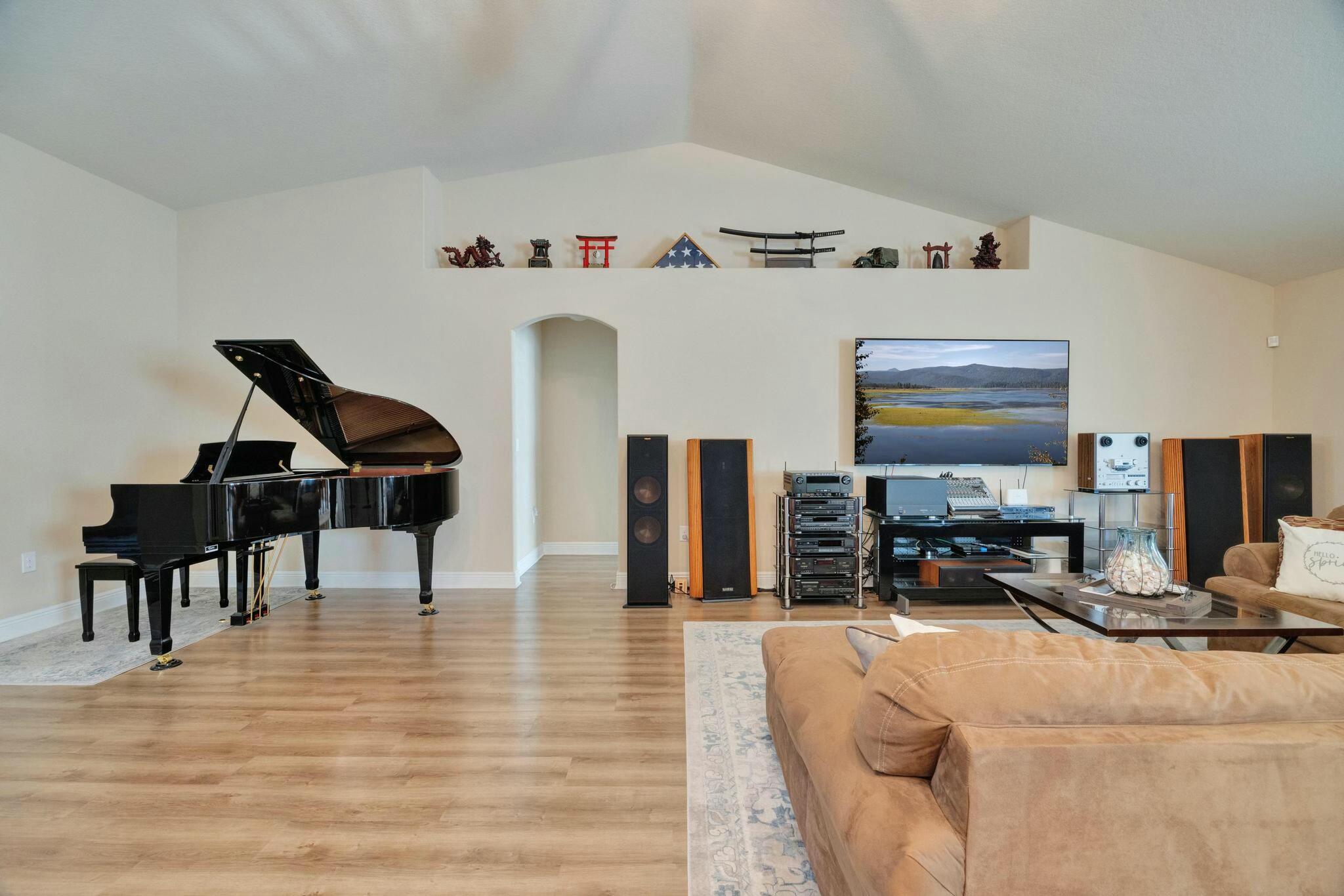 HOLLEY-NAVARRE - Residential