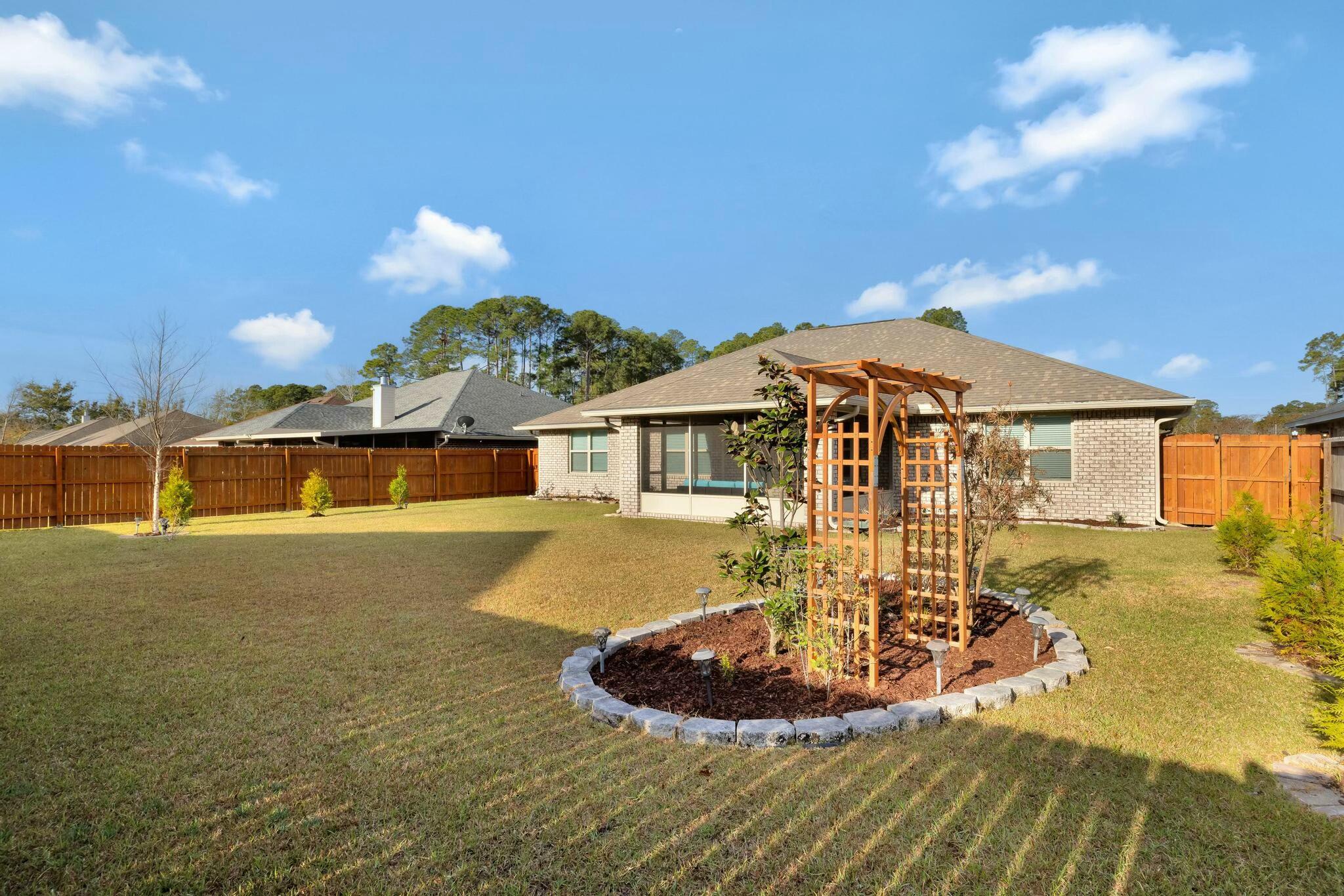 HOLLEY-NAVARRE - Residential