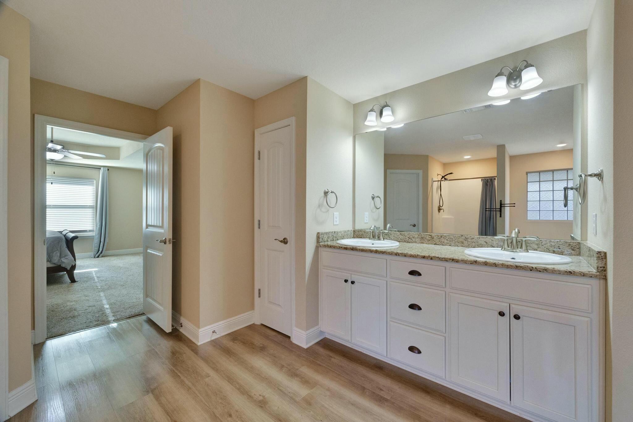 HOLLEY-NAVARRE - Residential