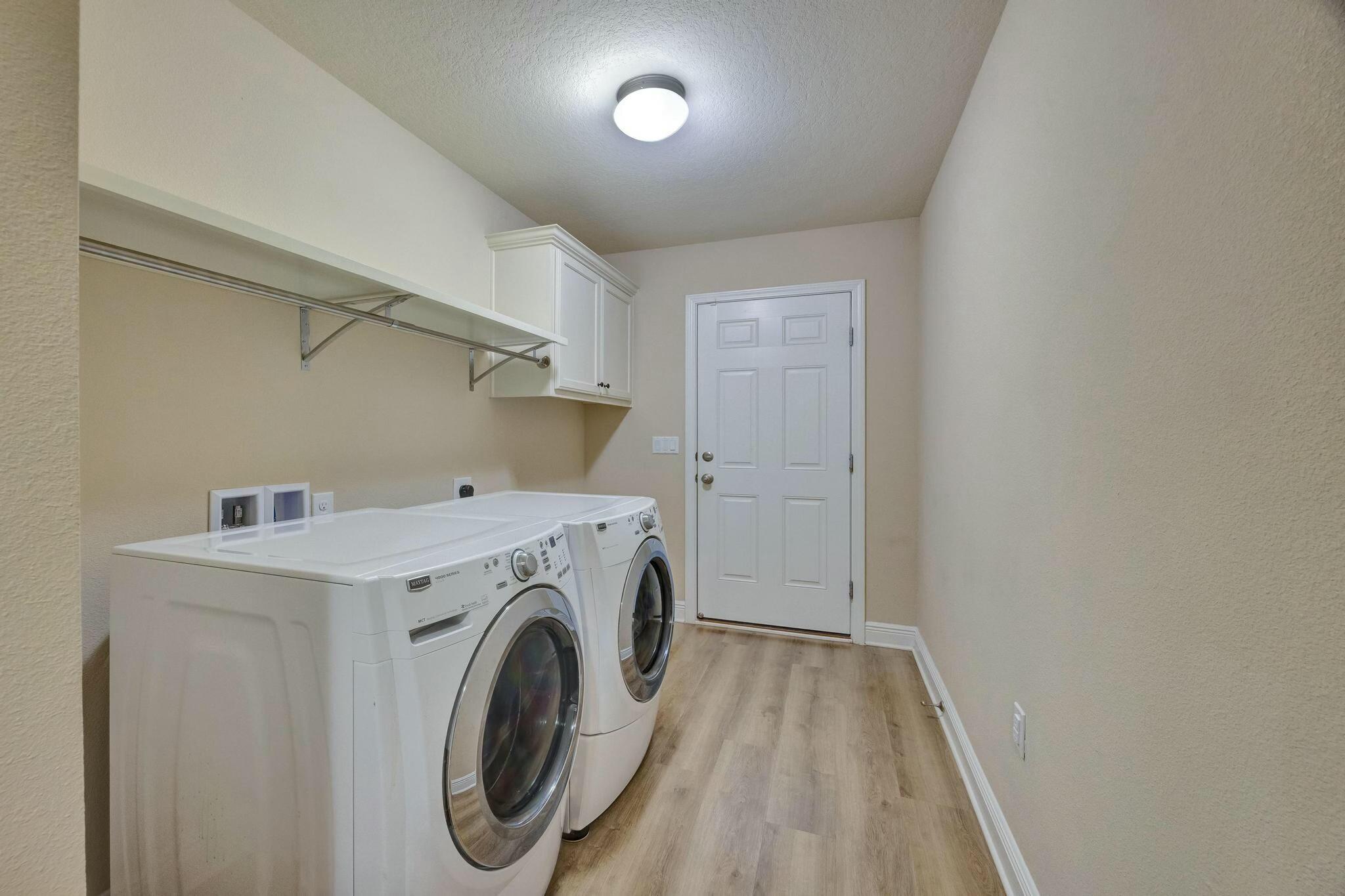 HOLLEY-NAVARRE - Residential