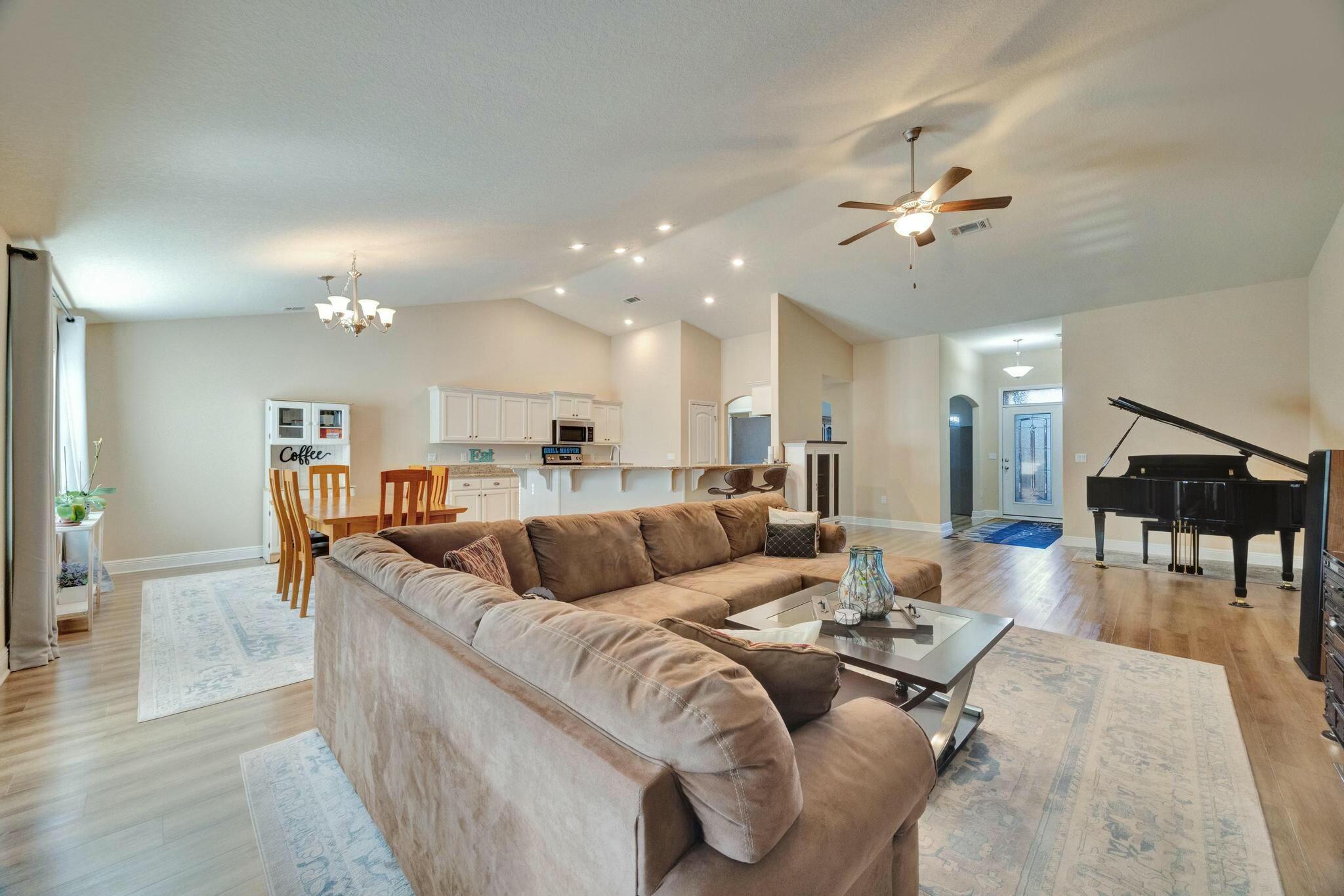 HOLLEY-NAVARRE - Residential