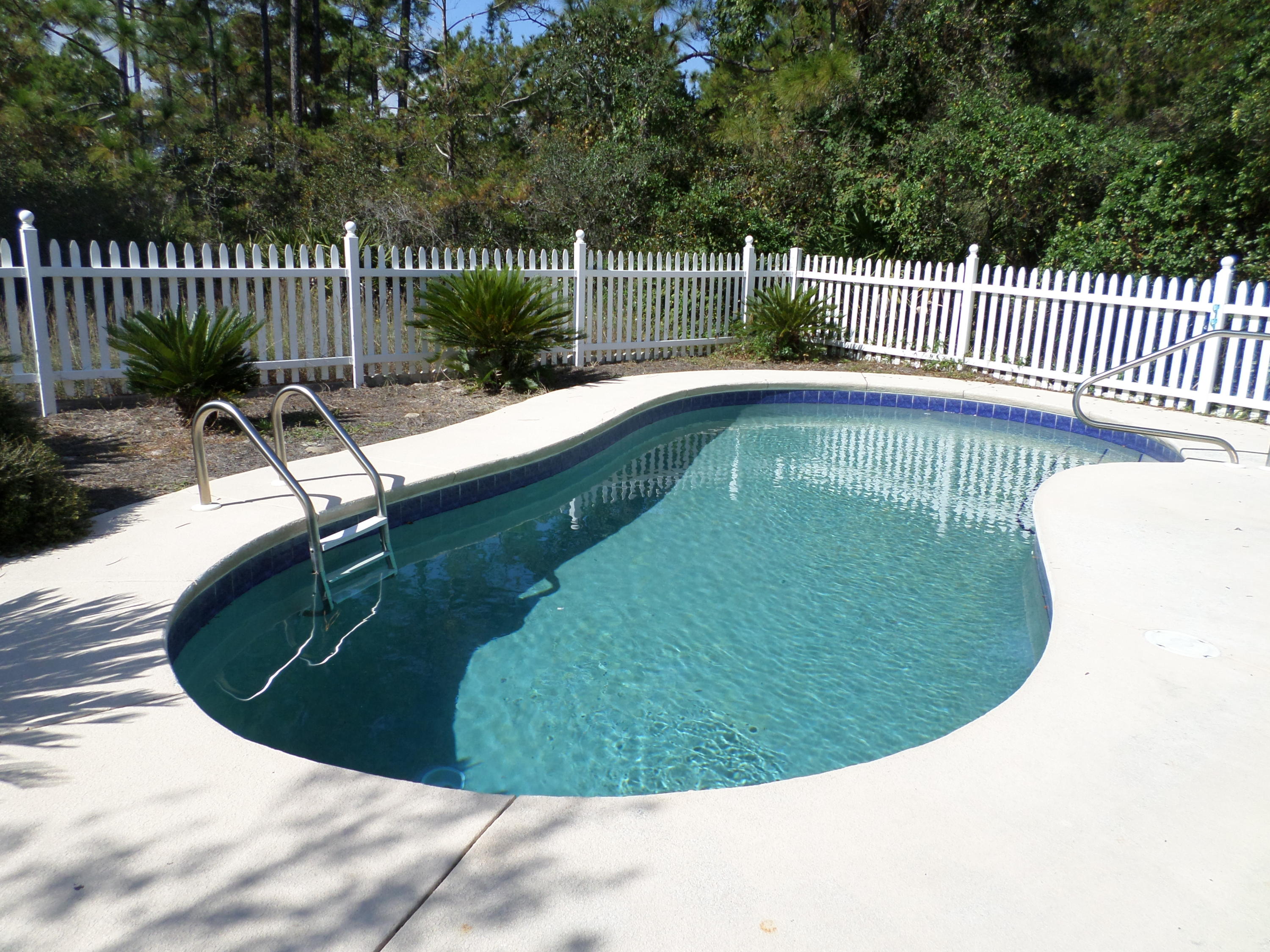 GULF SHORE MANOR - Residential