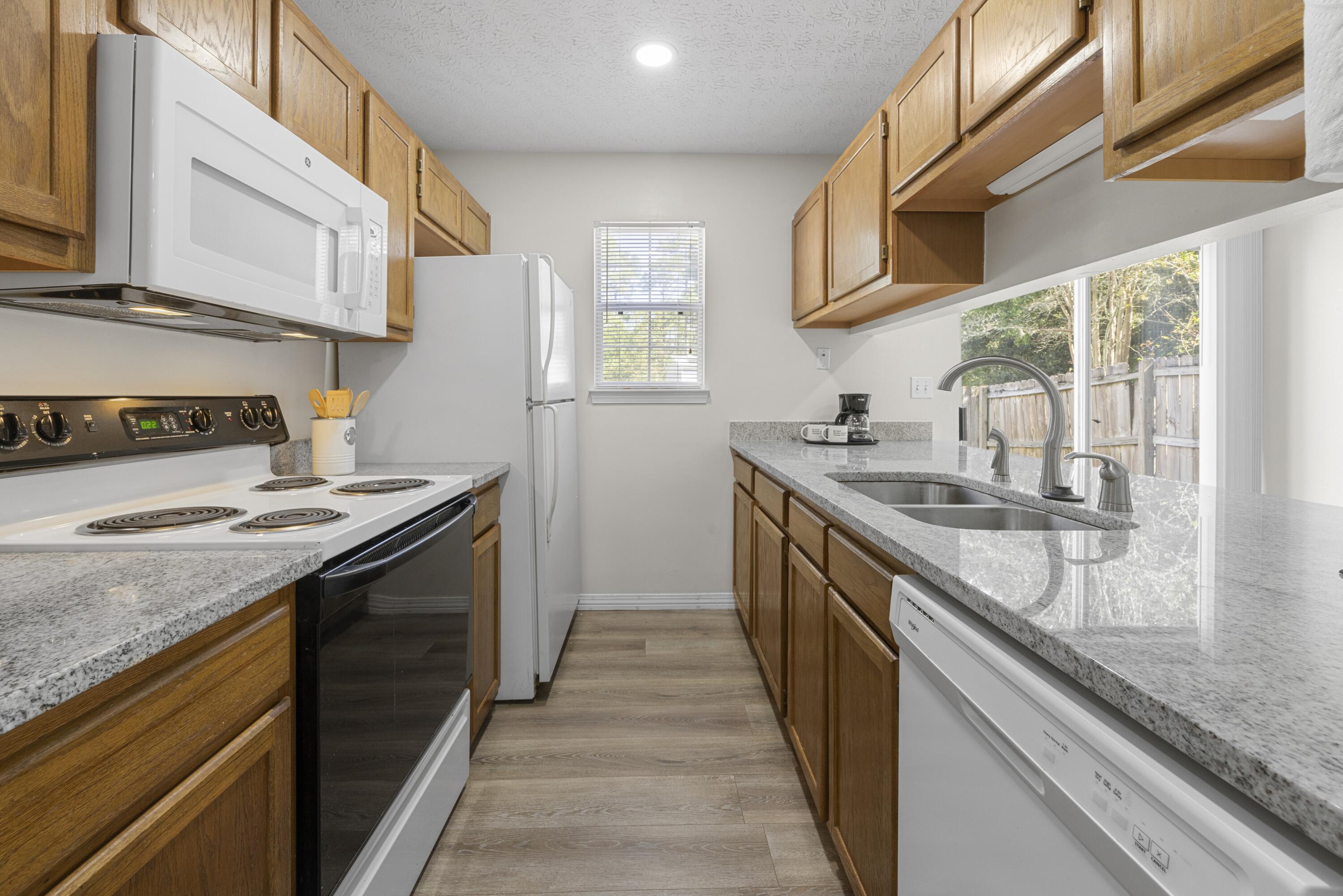 FOREST OAKS PH 3 - Residential