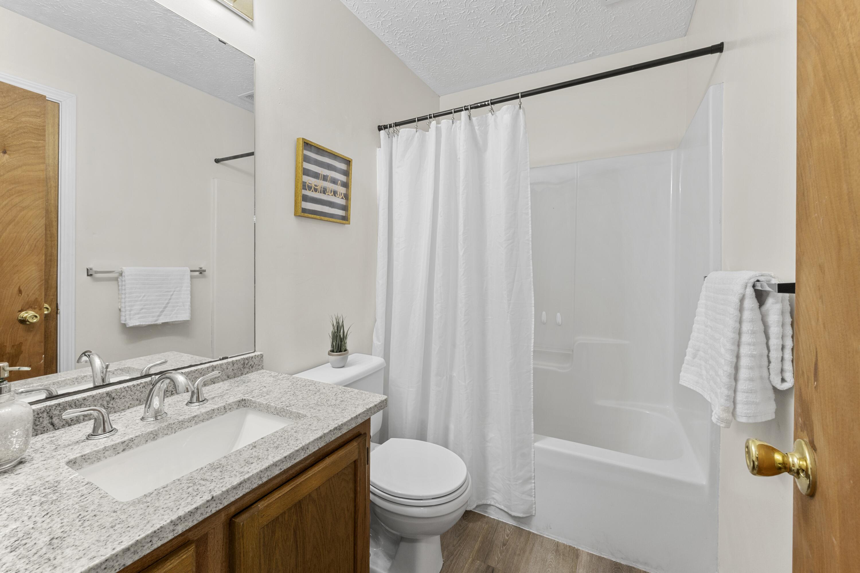 FOREST OAKS PH 3 - Residential