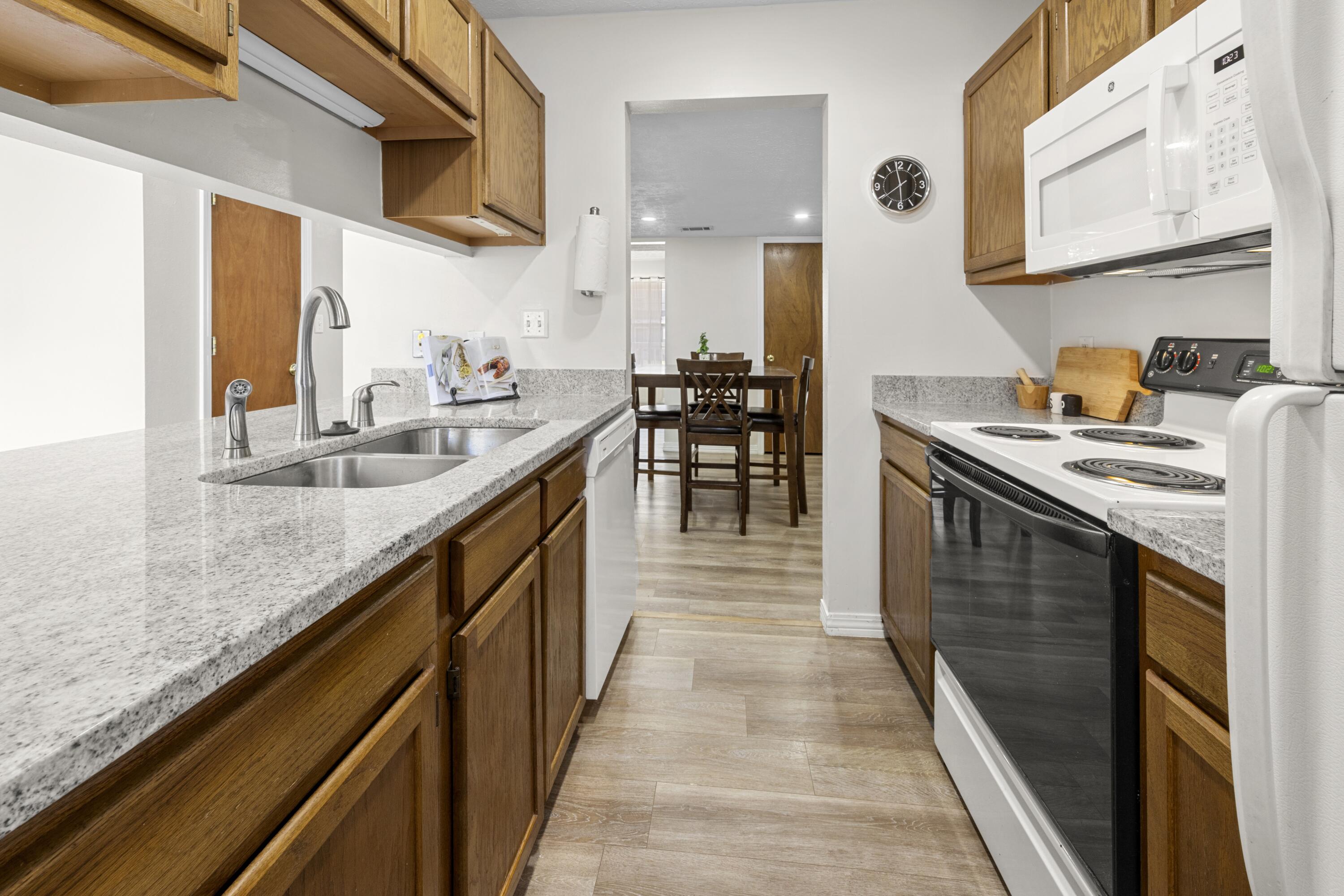 FOREST OAKS PH 3 - Residential