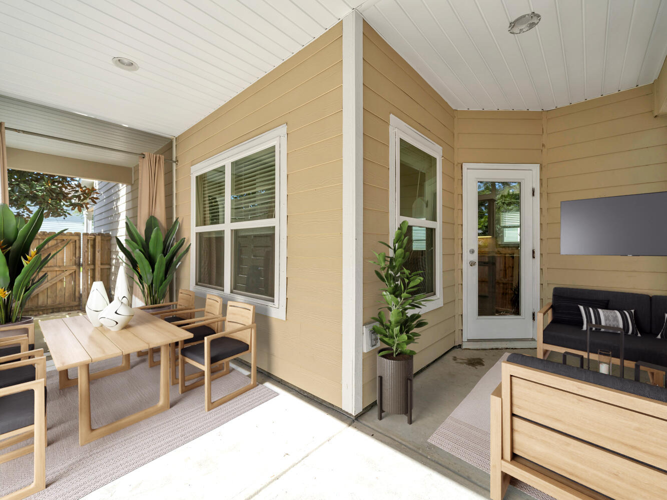 Mosaic Oaks - Residential