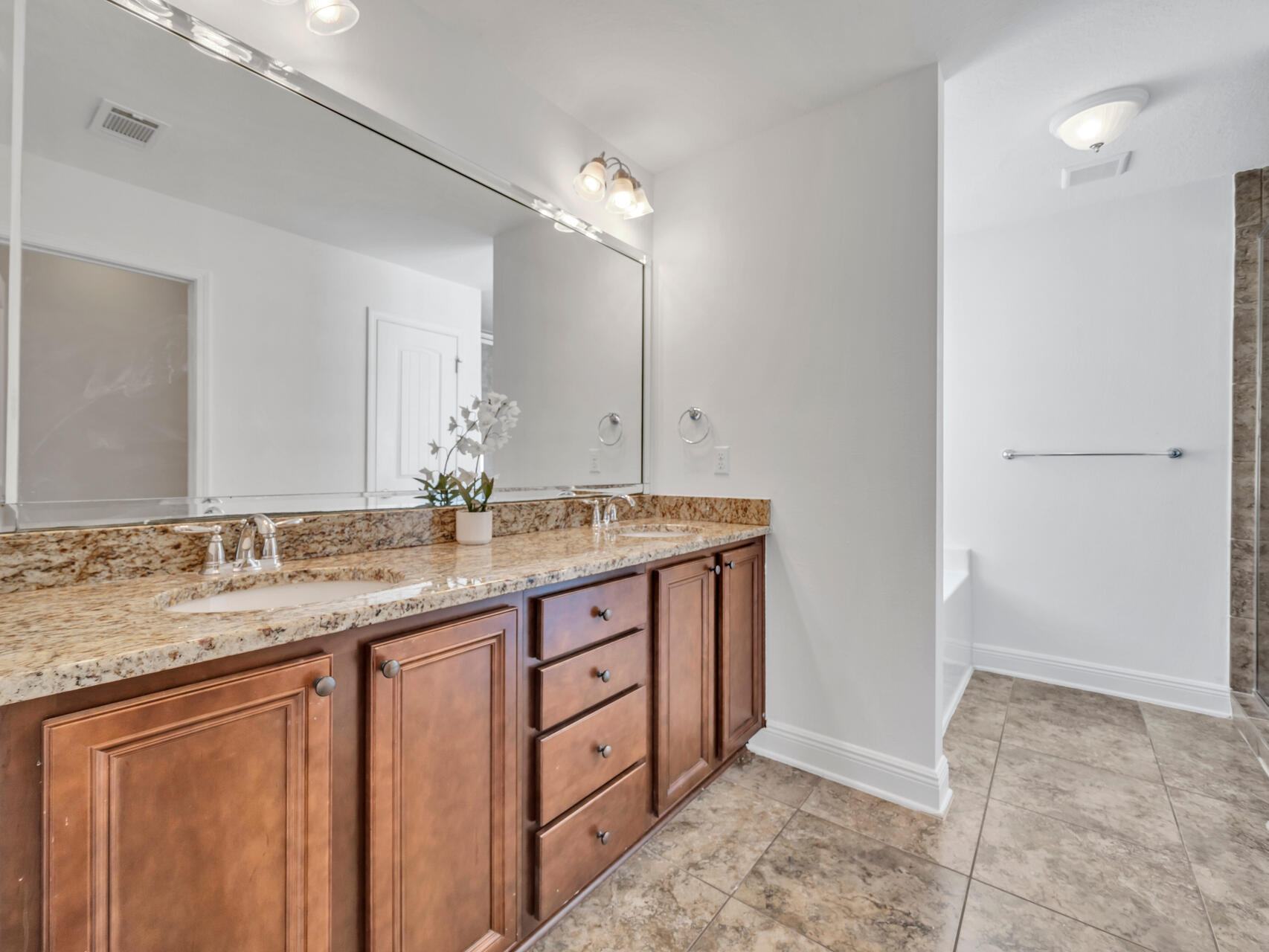 Mosaic Oaks - Residential