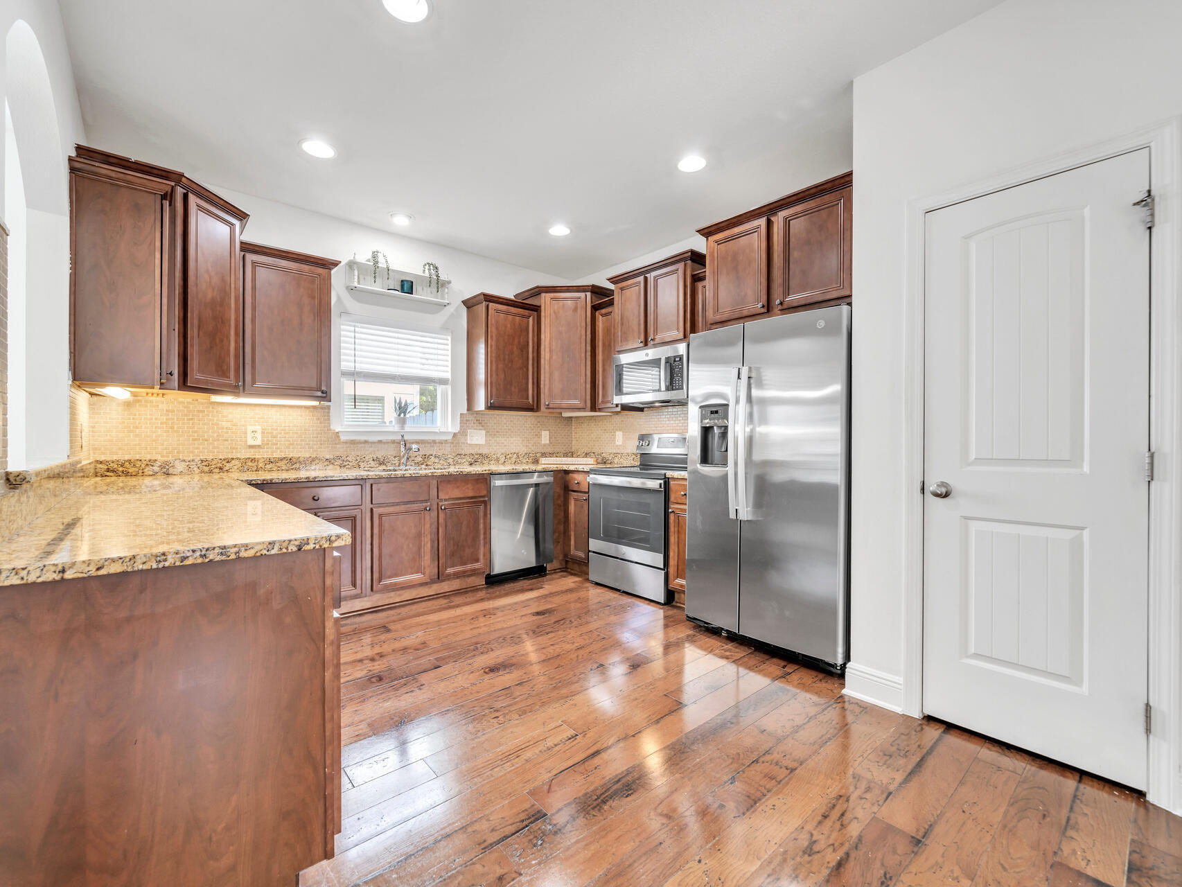 Mosaic Oaks - Residential