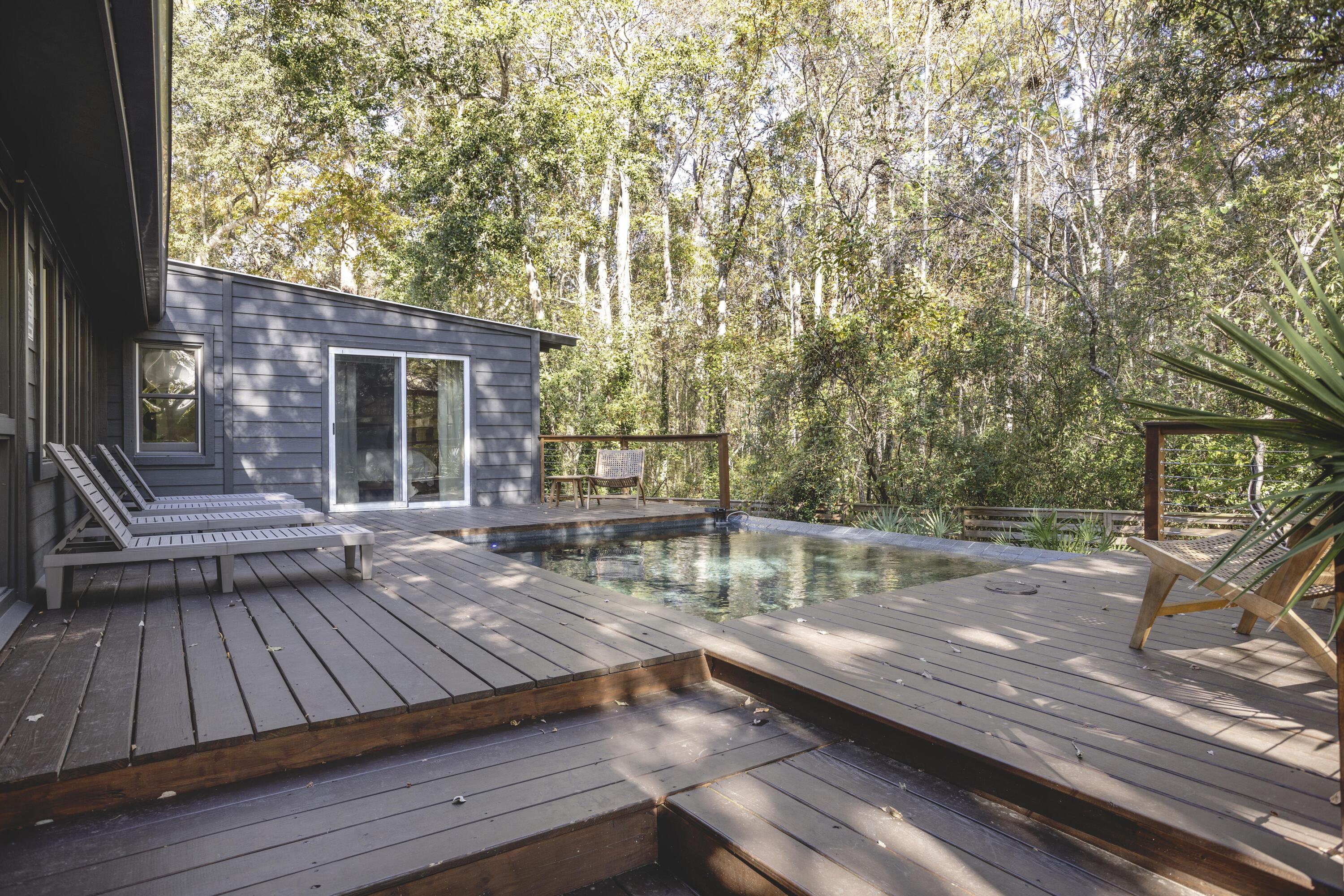 PISCES COVE 2ND ADDN - Residential