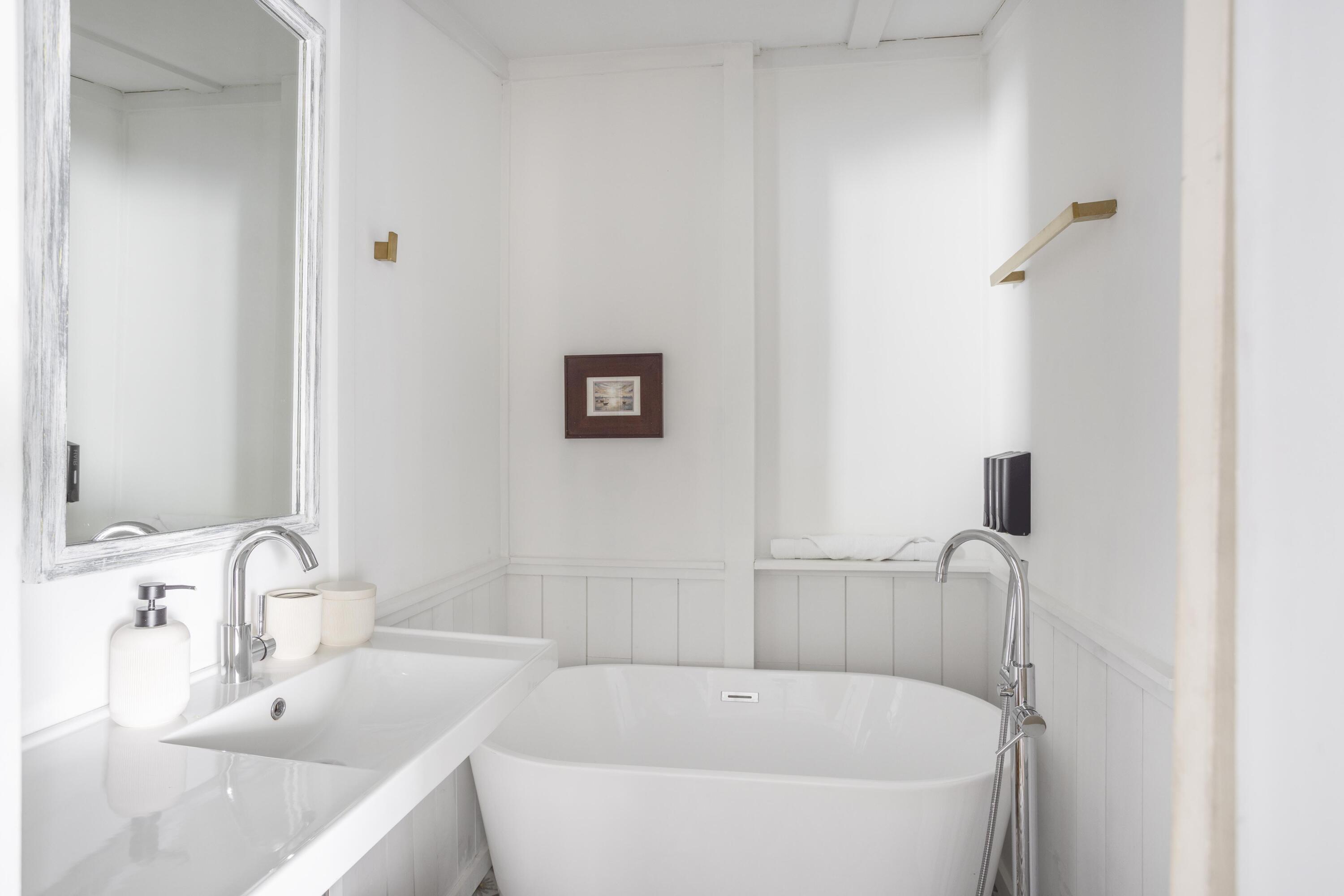 PISCES COVE 2ND ADDN - Residential