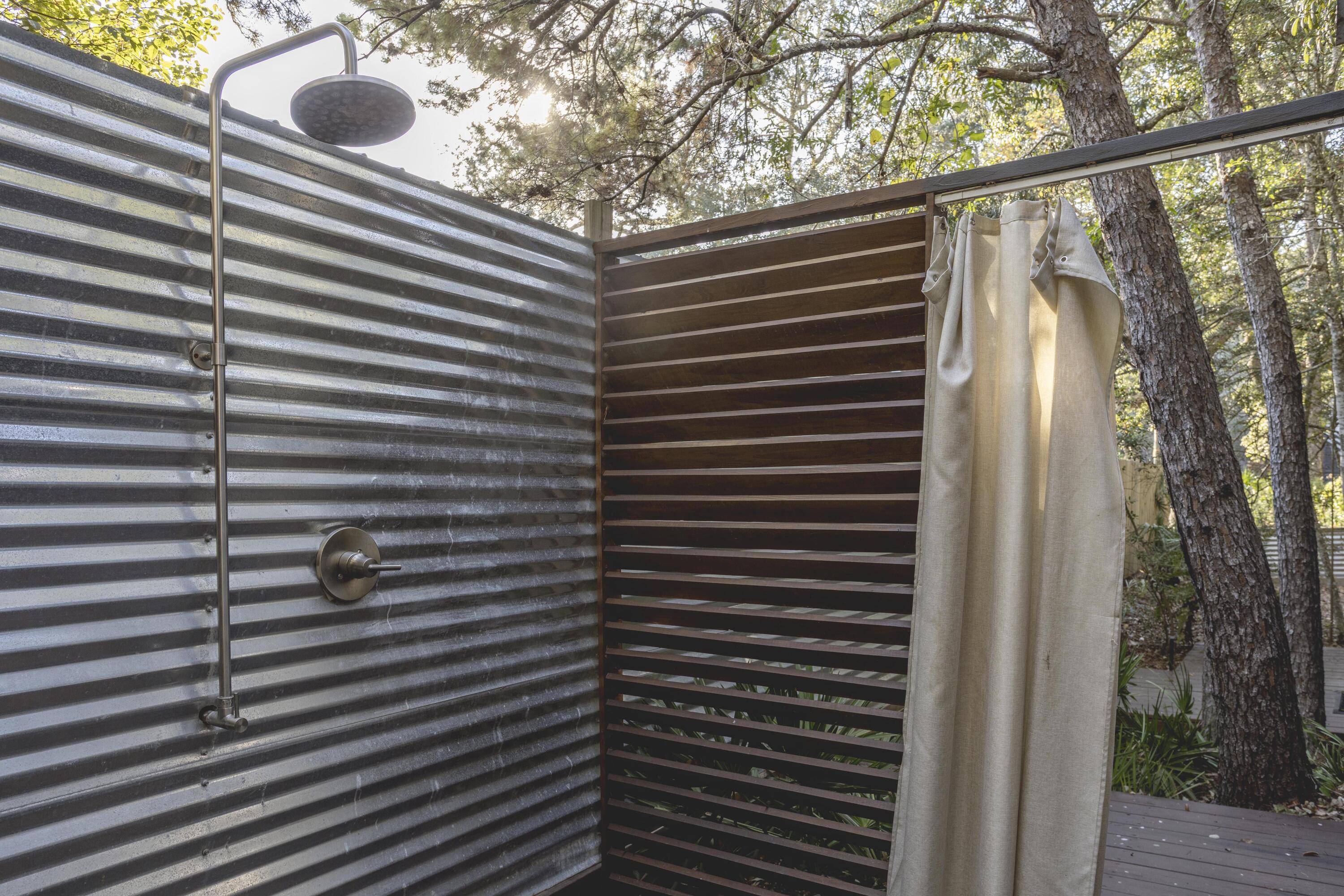 PISCES COVE 2ND ADDN - Residential