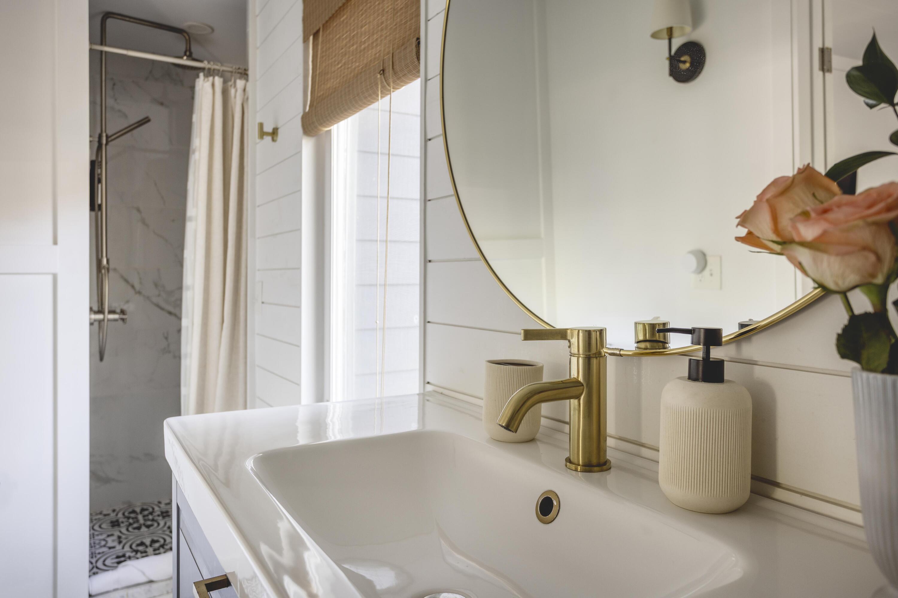 PISCES COVE 2ND ADDN - Residential