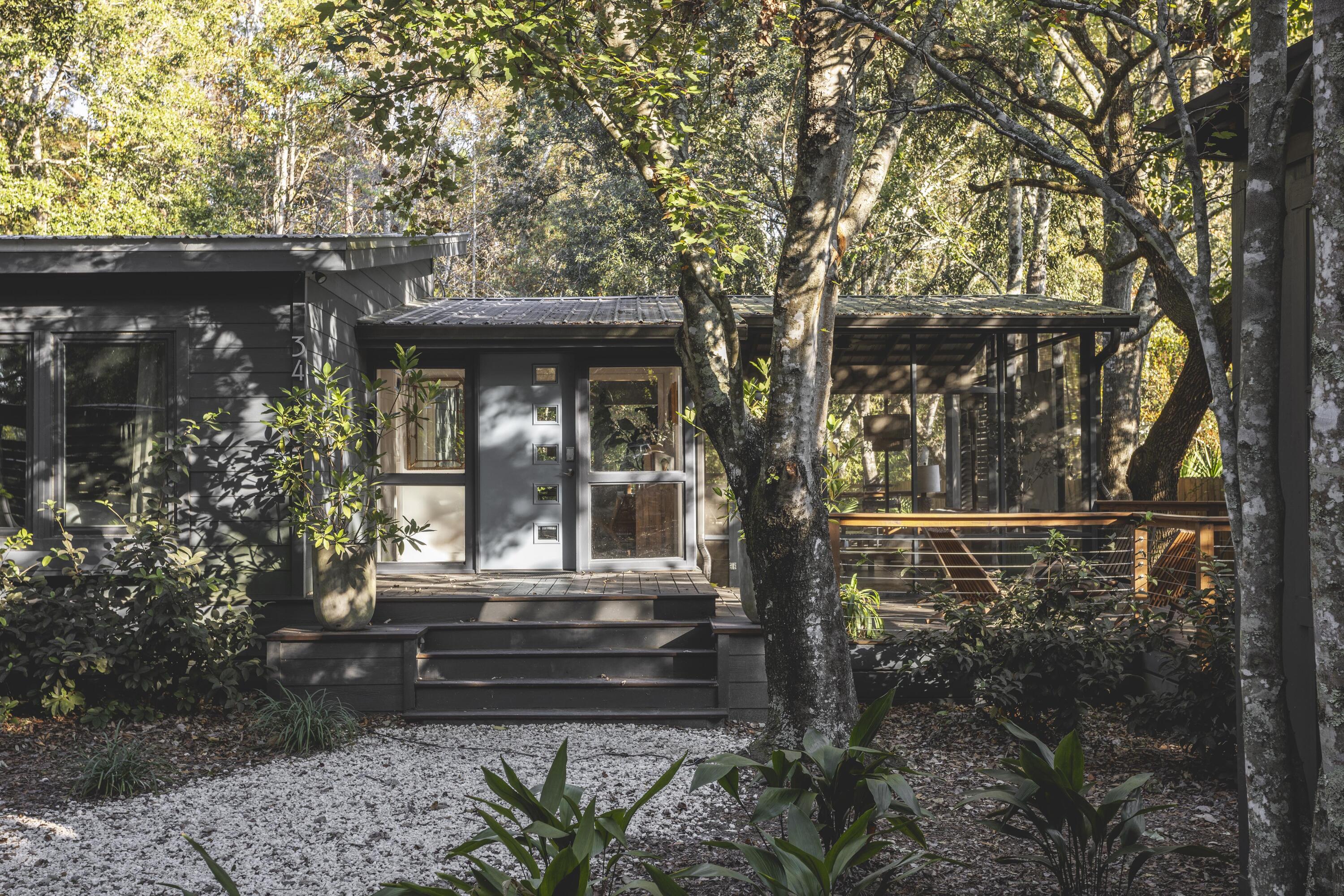 PISCES COVE 2ND ADDN - Residential