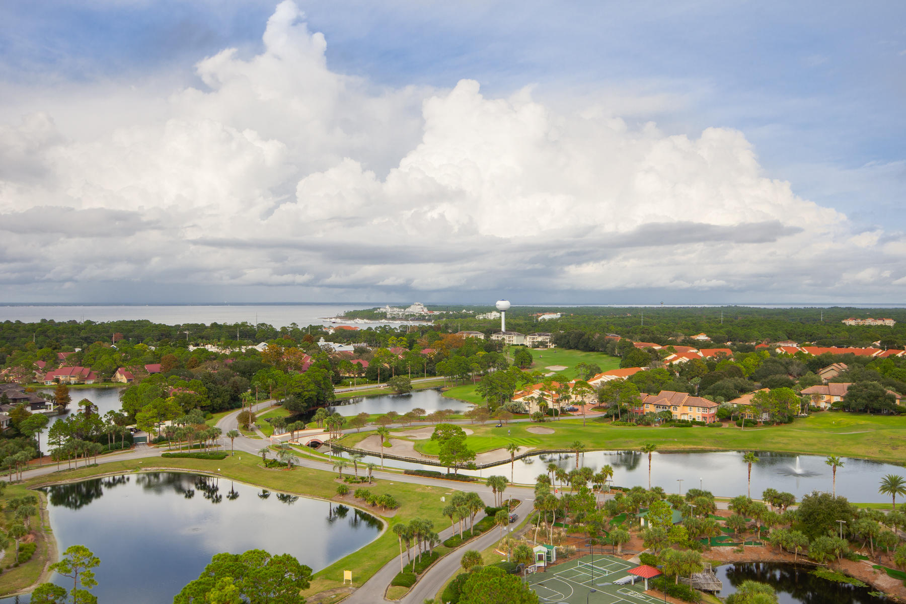 SOUTHWINDS AT SANDESTIN - Residential