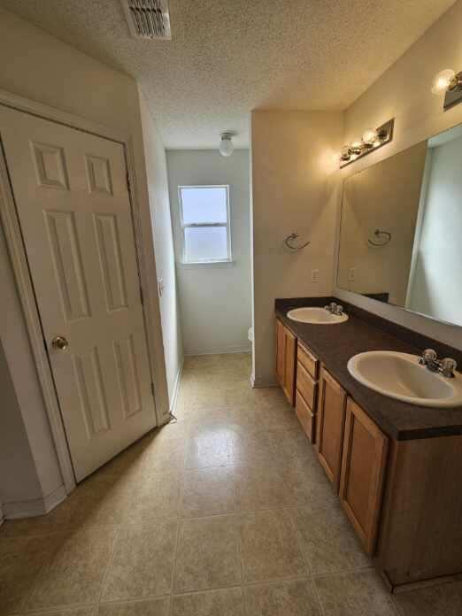 REDSTONE ESTATES - Residential Lease