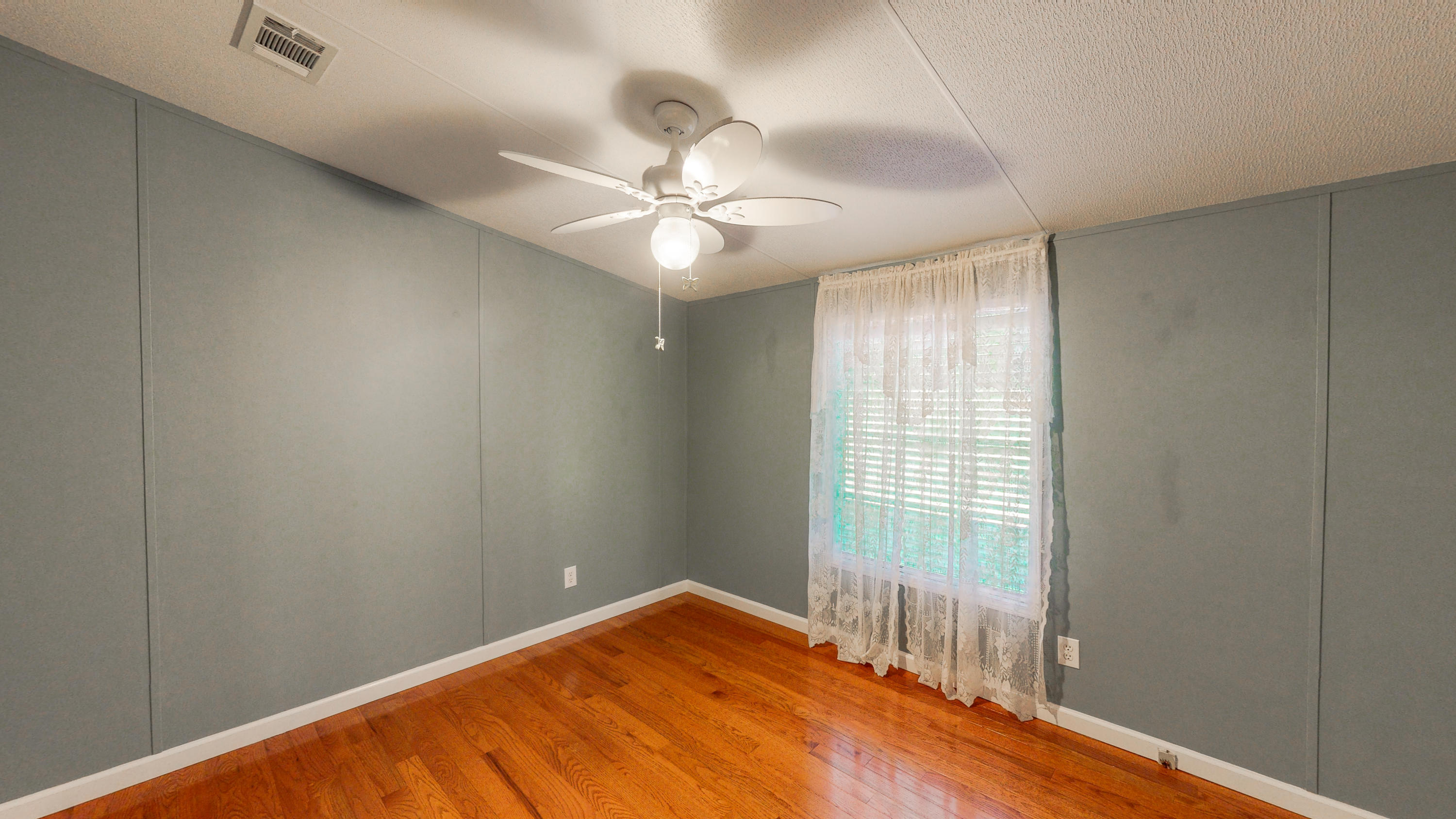 Oakwood Hills Unit 7 - Residential