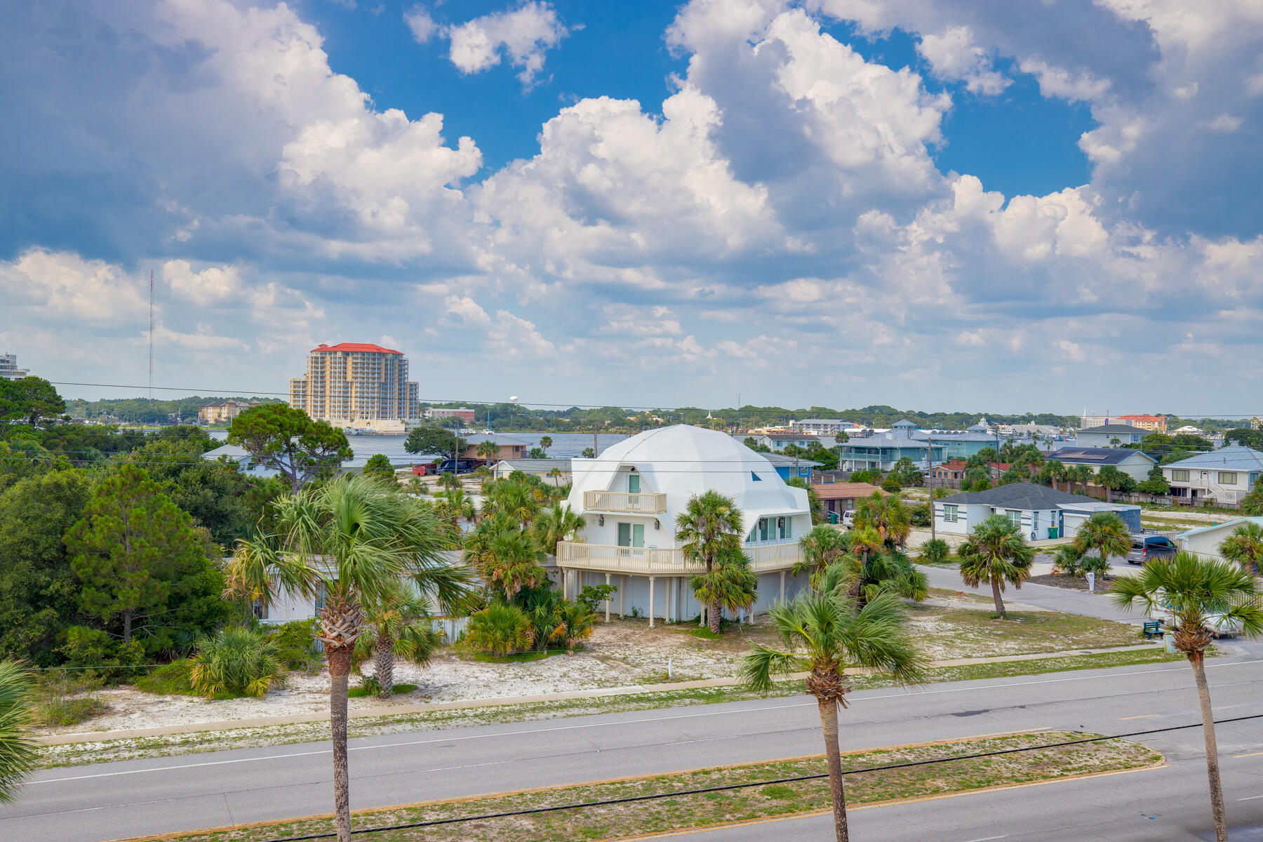 SUNSET COTTAGES CONDO - Residential