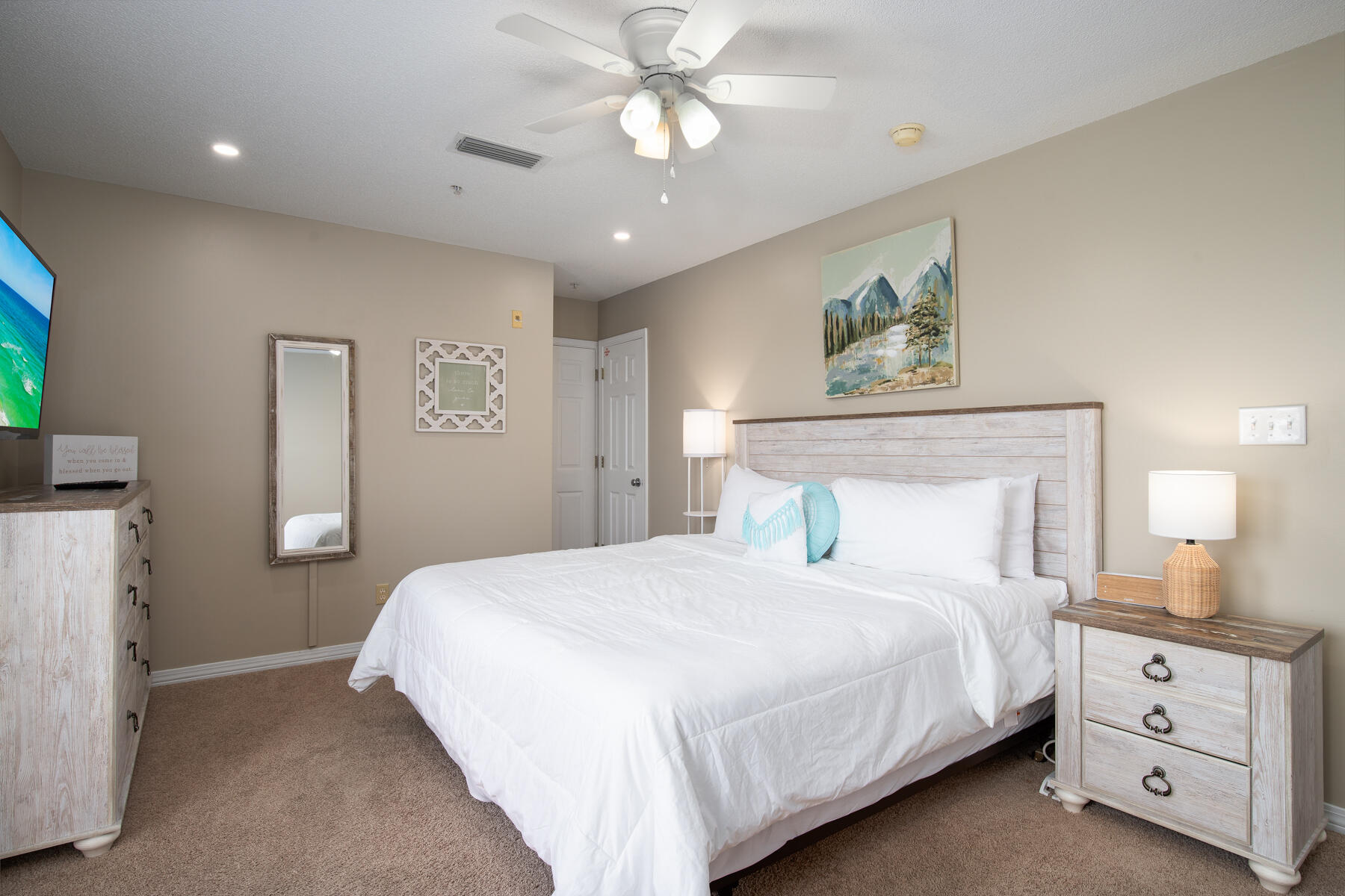 SUNSET COTTAGES CONDO - Residential